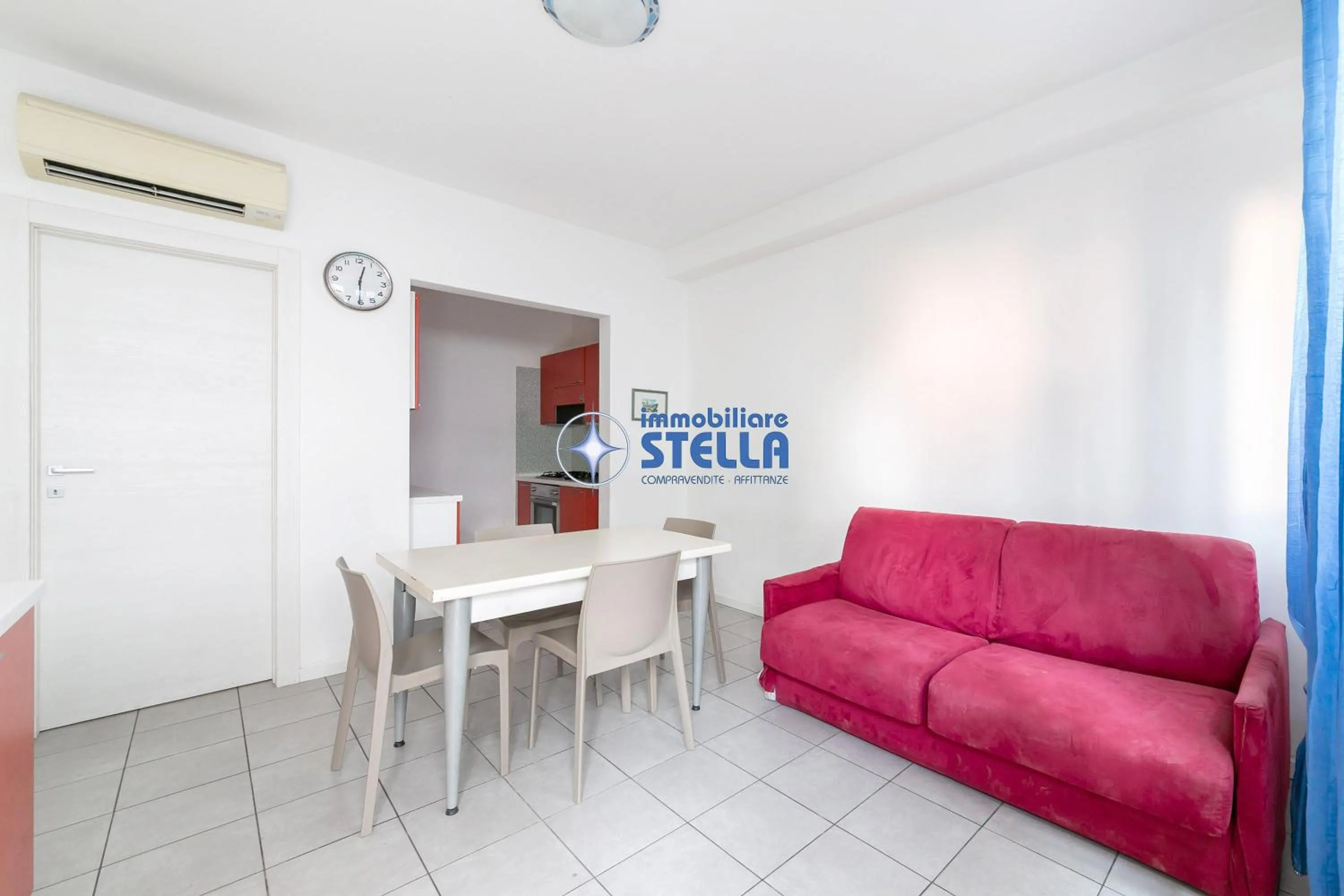 Seating area in Condominio Milan