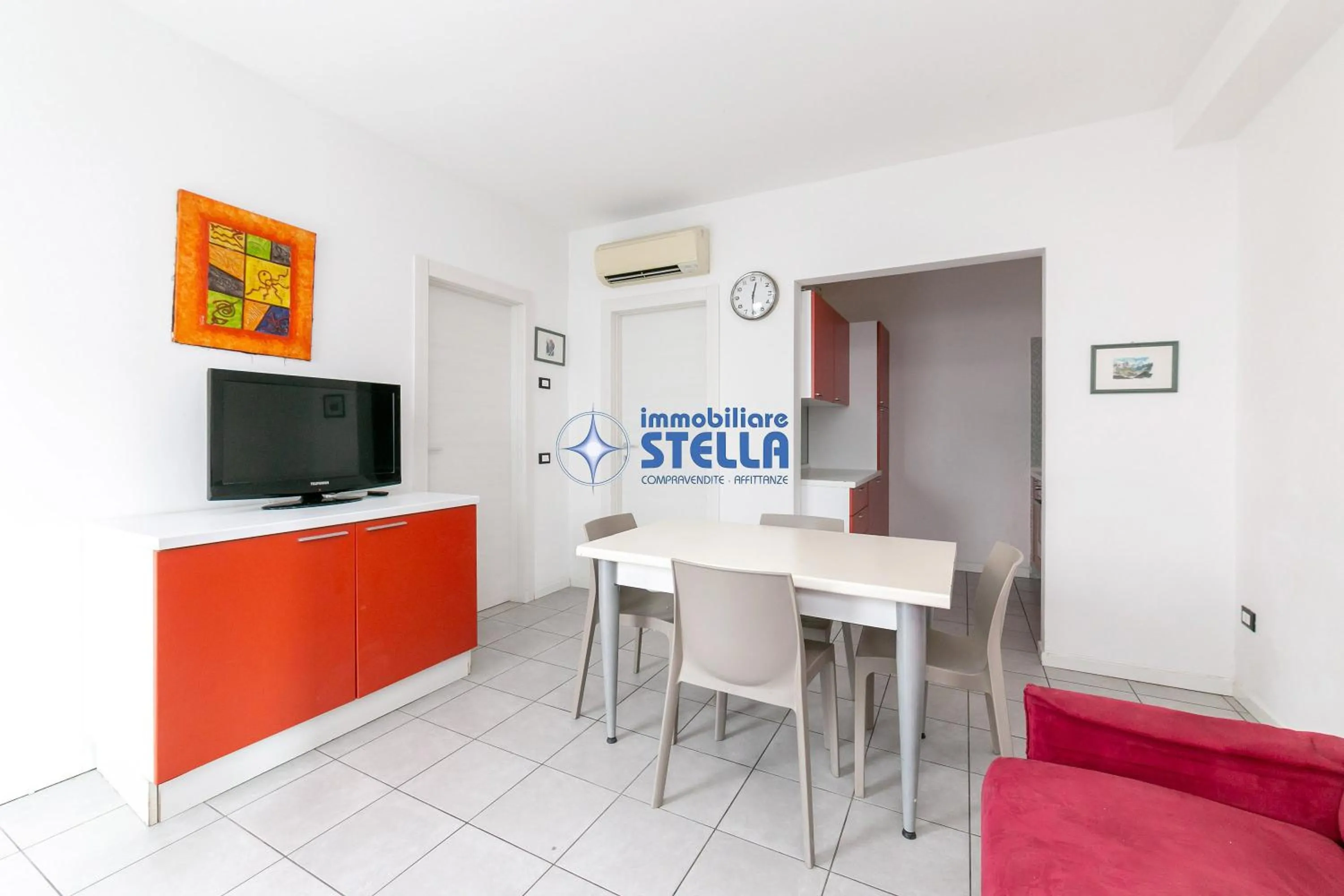 Living room in Condominio Milan