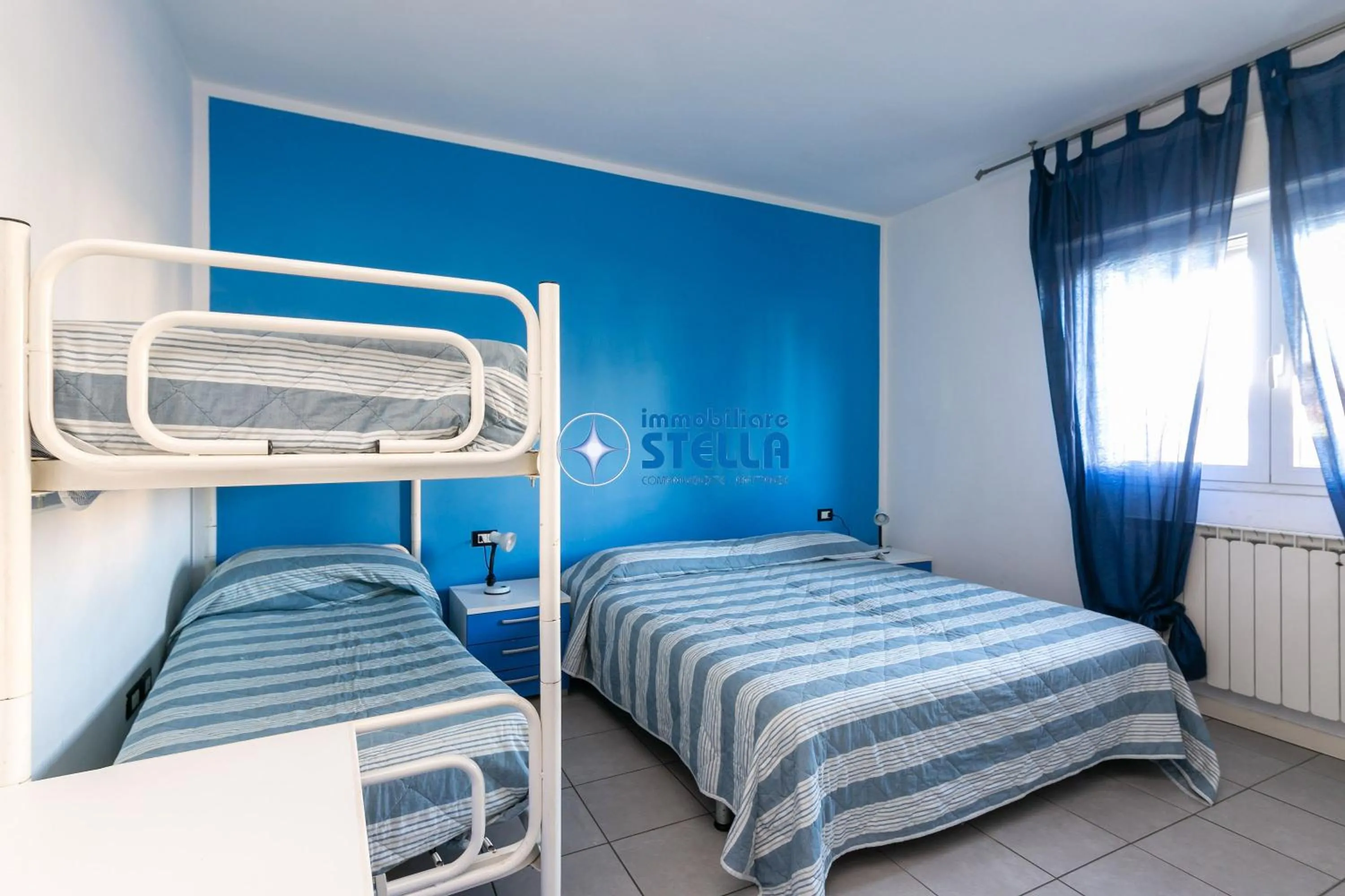 Bed in Condominio Milan