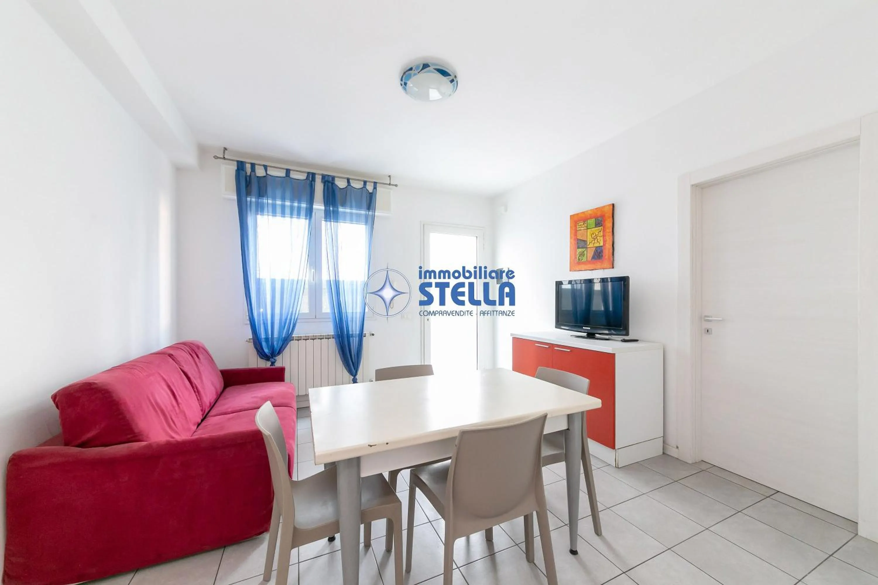 Dining area in Condominio Milan