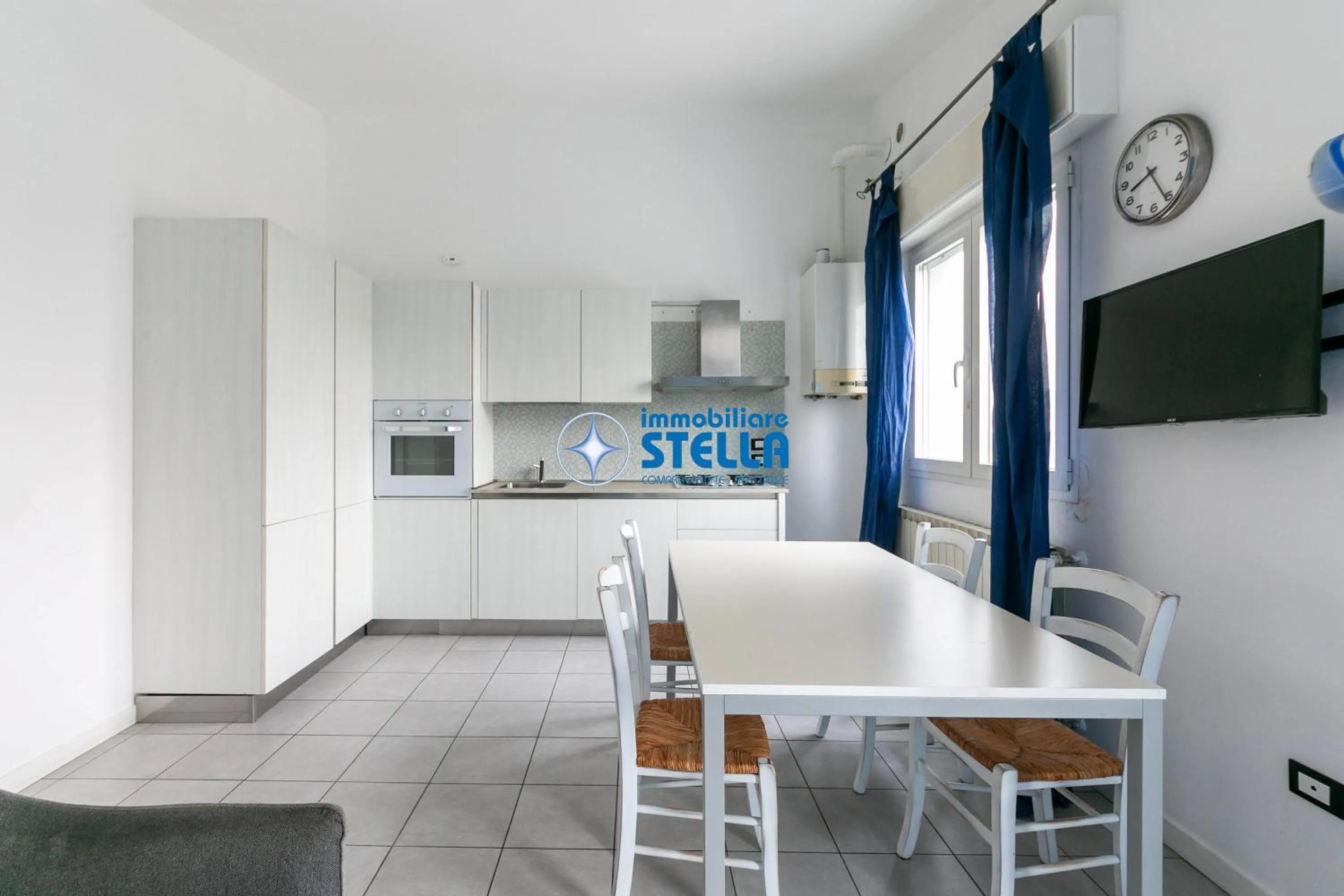 Dining area in Condominio Milan
