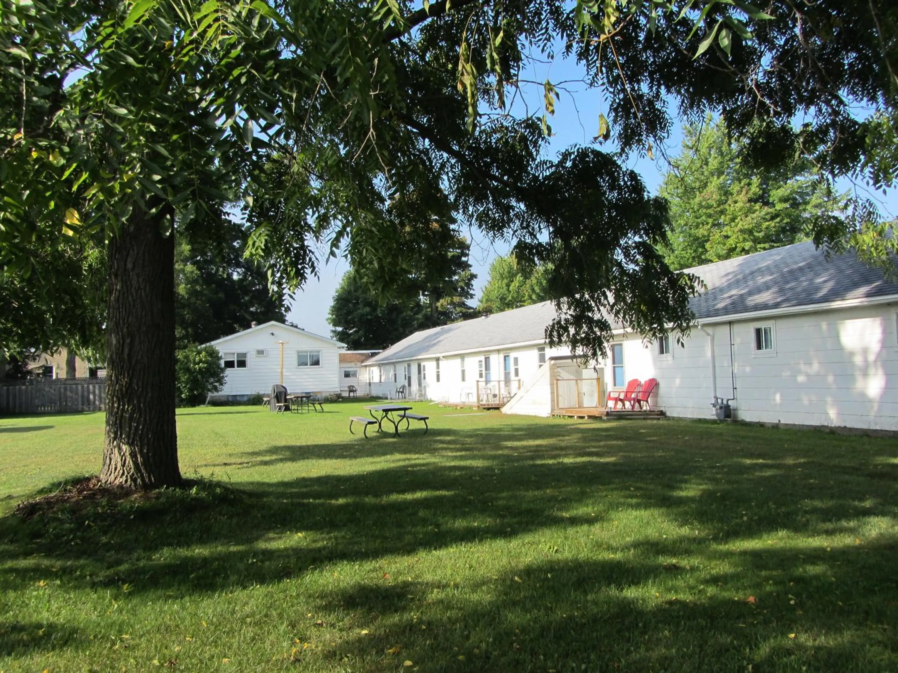 Property Building in The Maplewood Motel