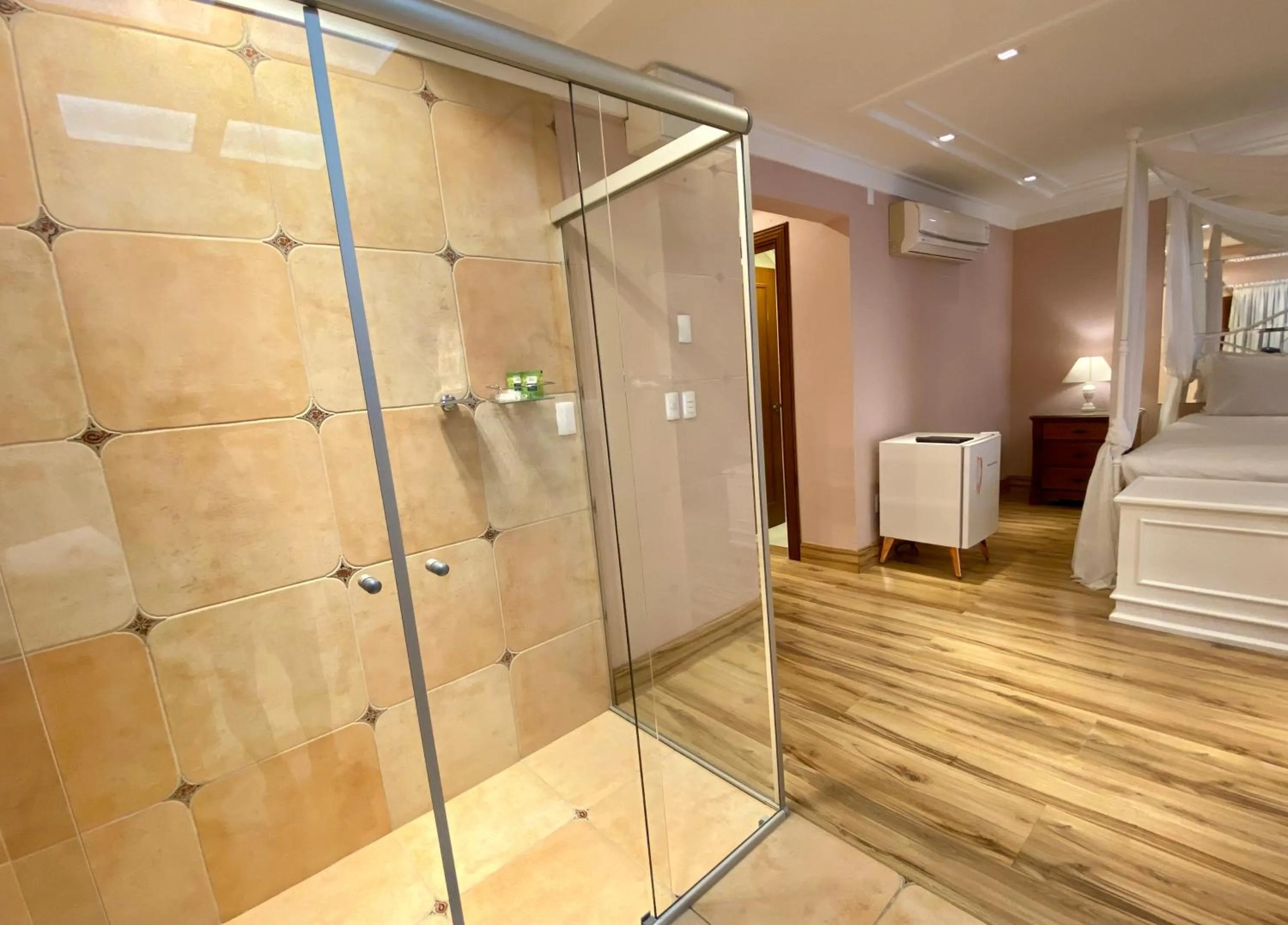 Shower in Pousada Ares da Serra - Centro