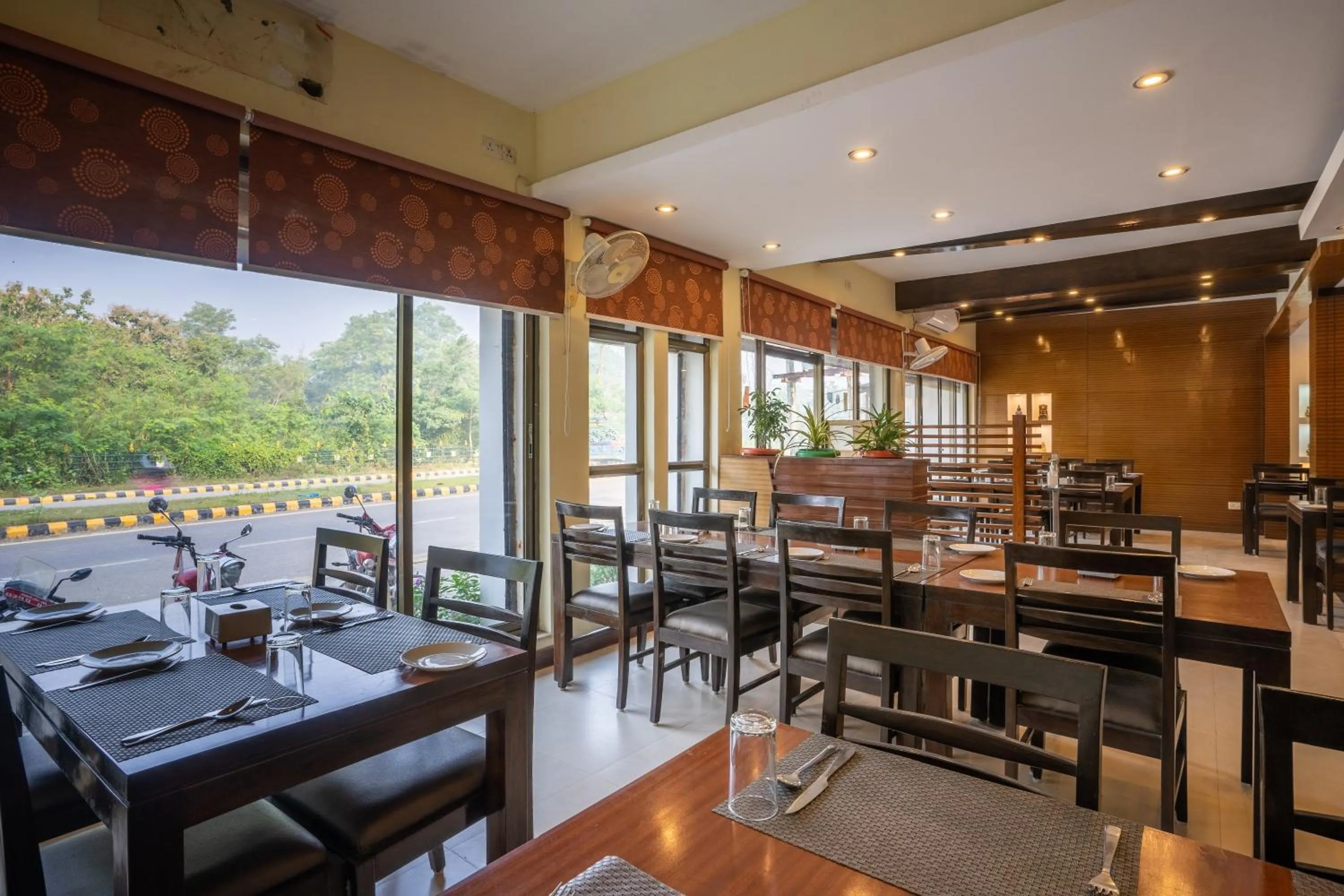 Restaurant/places to eat in Hotel Peaceland Lumbini