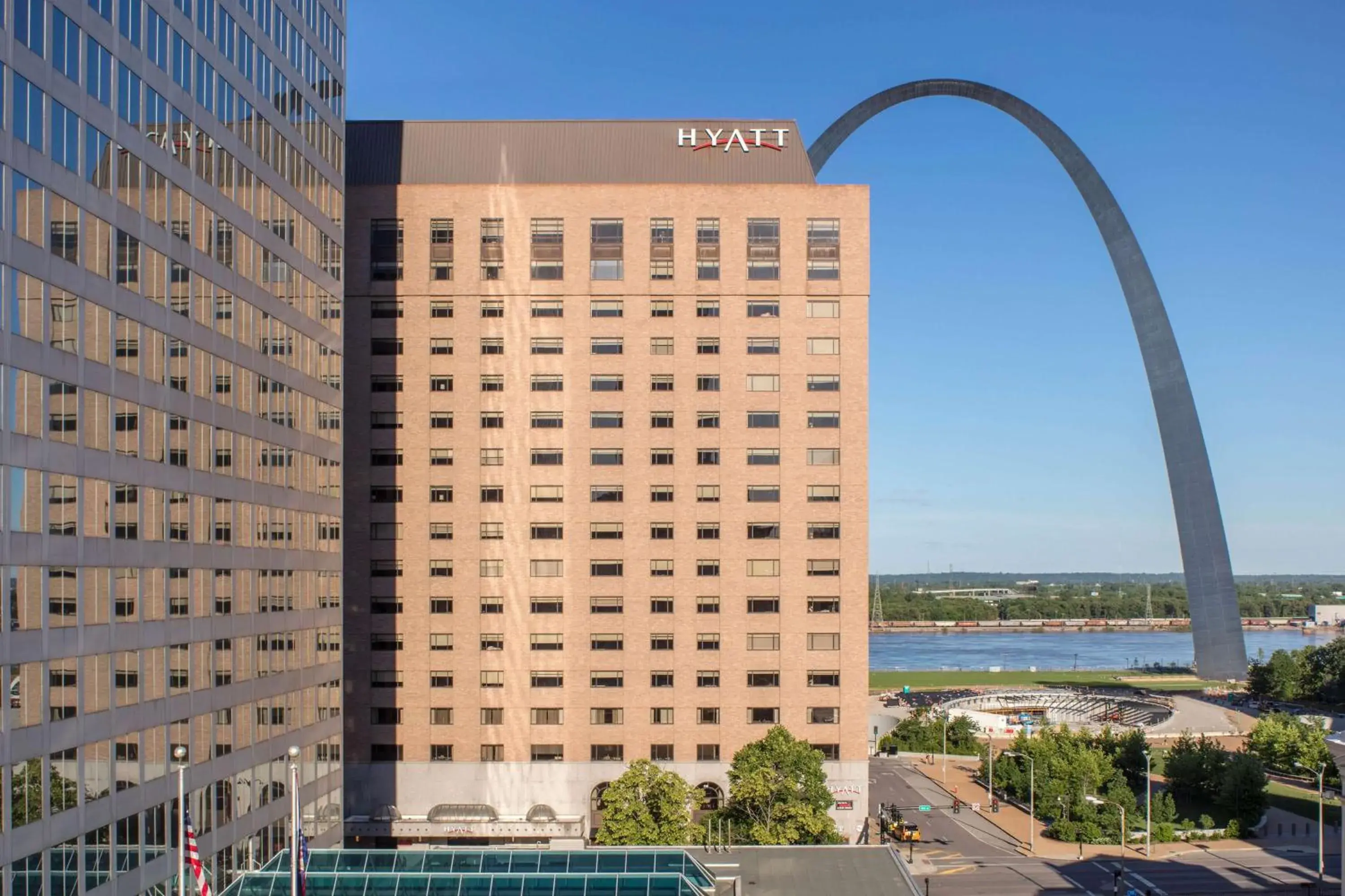 Property building in Hyatt Regency Saint Louis at The Arch Property building in Hyatt Regency Saint Louis at The Arch