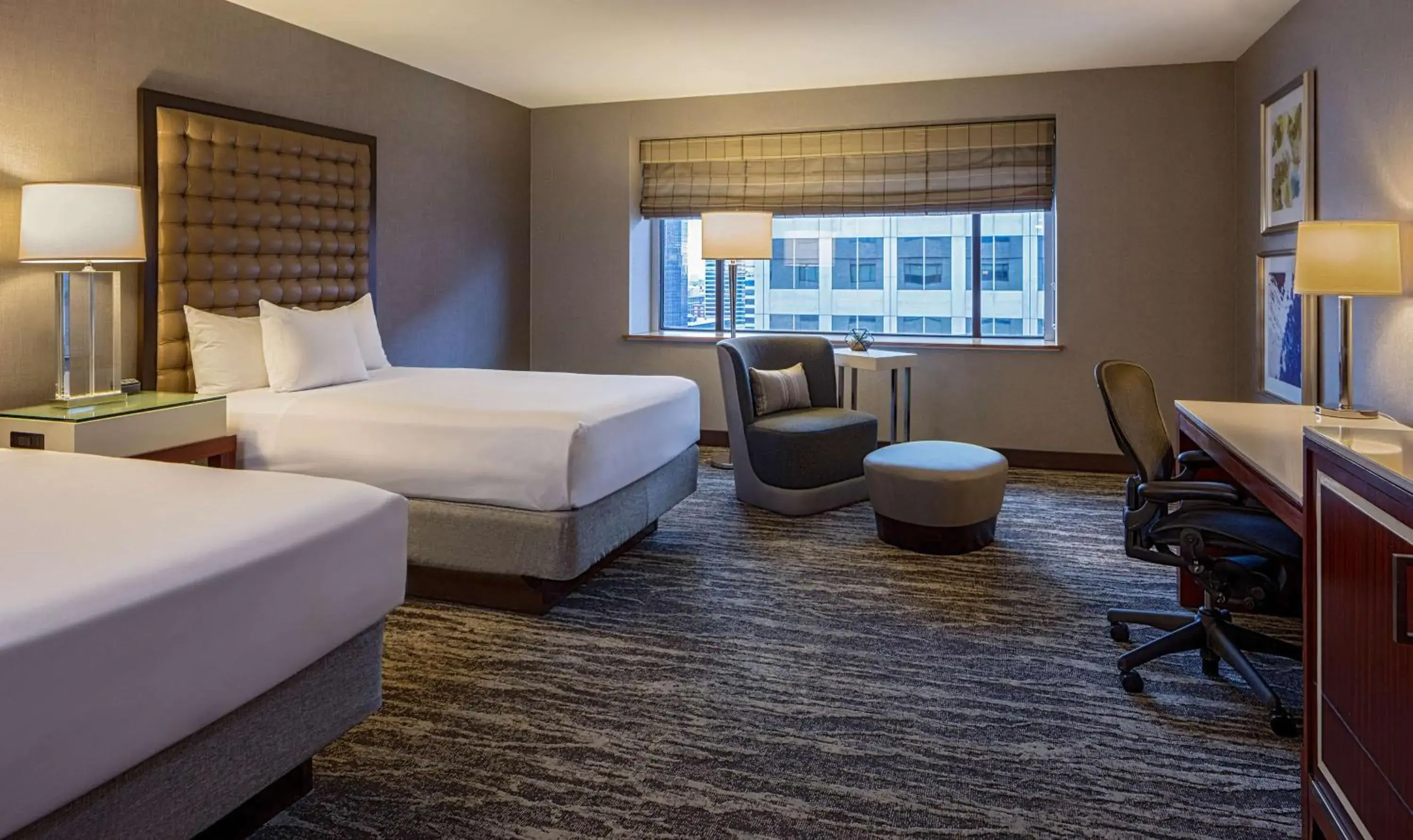 Deluxe Double Room with Two Double Beds in Hyatt Regency Saint Louis at The Arch Deluxe Double Room with Two Double Beds in Hyatt Regency Saint Louis at The Arch