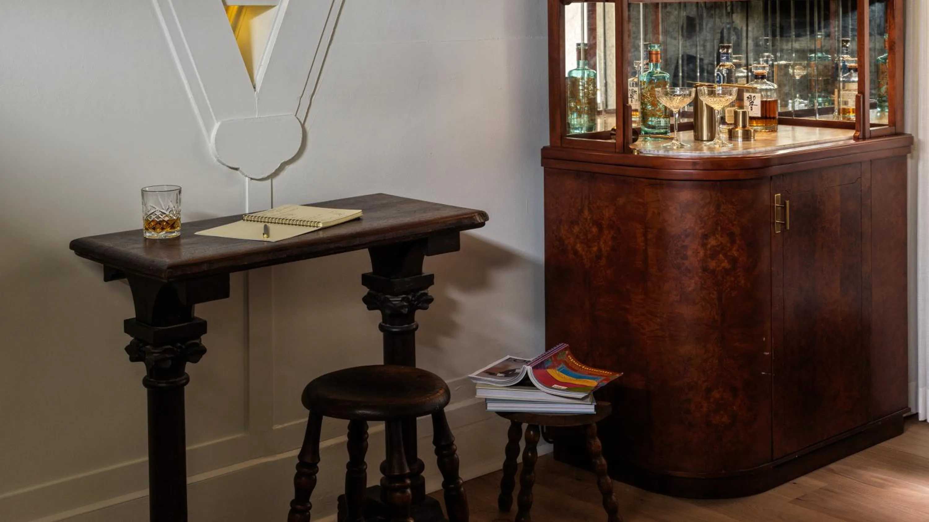 Decorative detail in La Playa Hotel