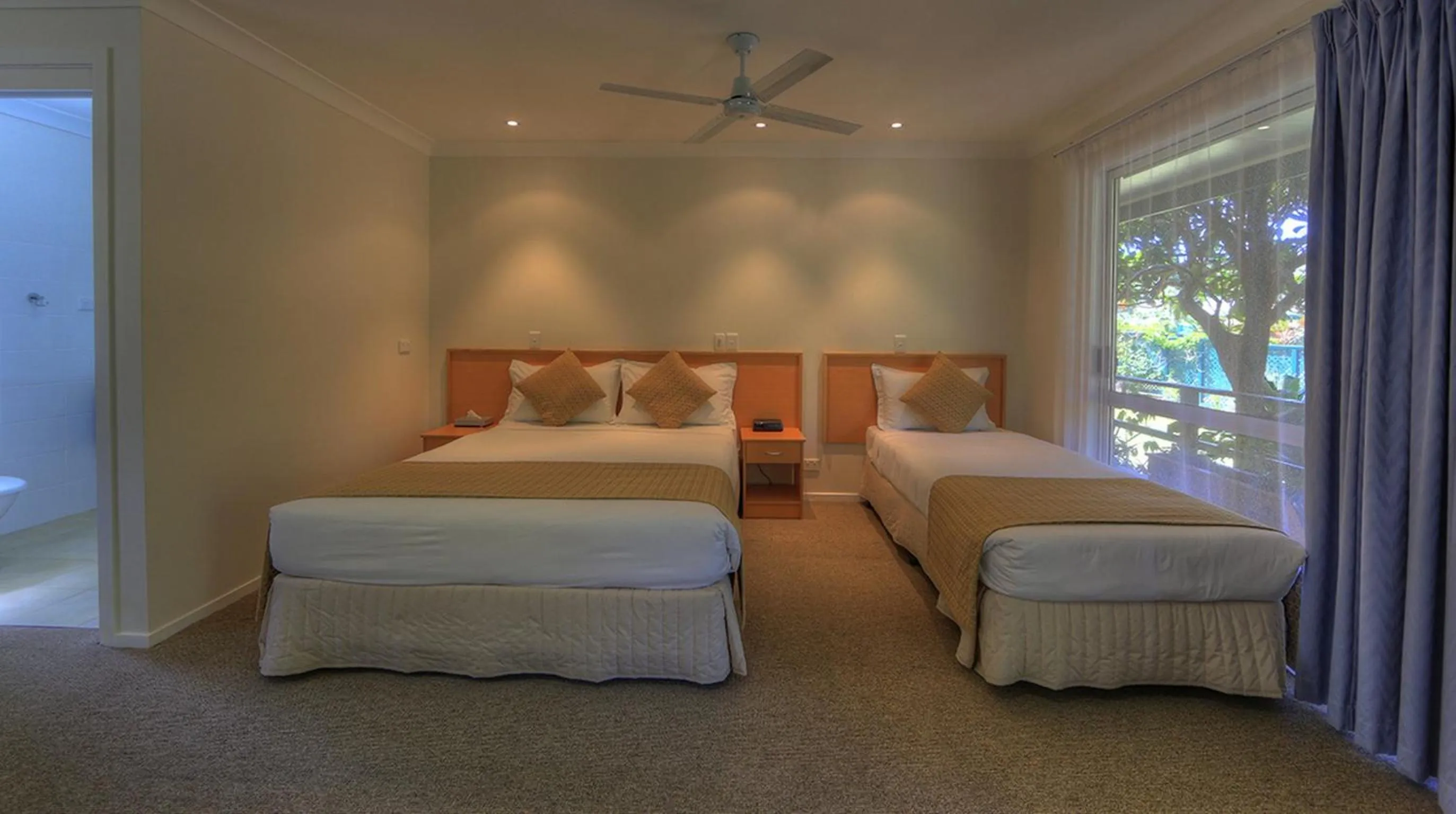 Photo of the whole room, Bed in Paradise Hotel & Resort