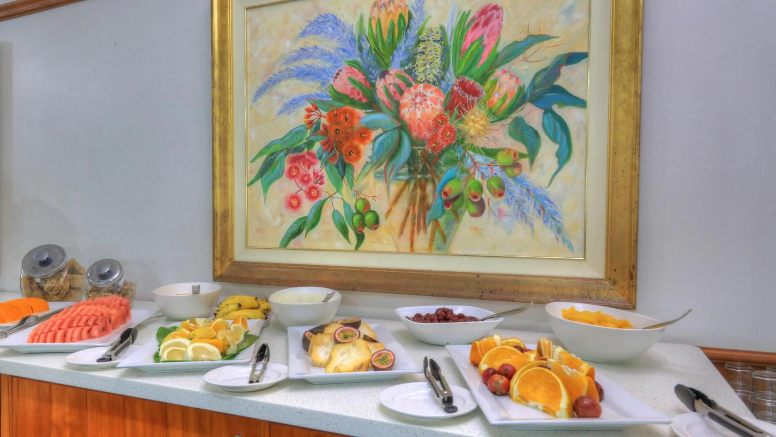 Continental breakfast in Paradise Hotel & Resort
