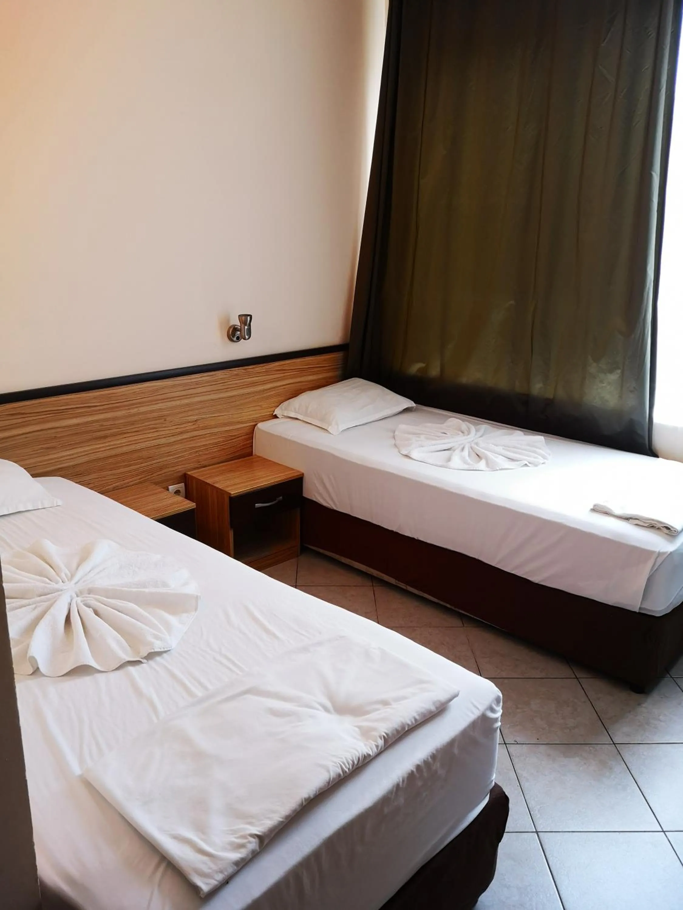 Bedroom, Bed in Hotel Varly Bryag