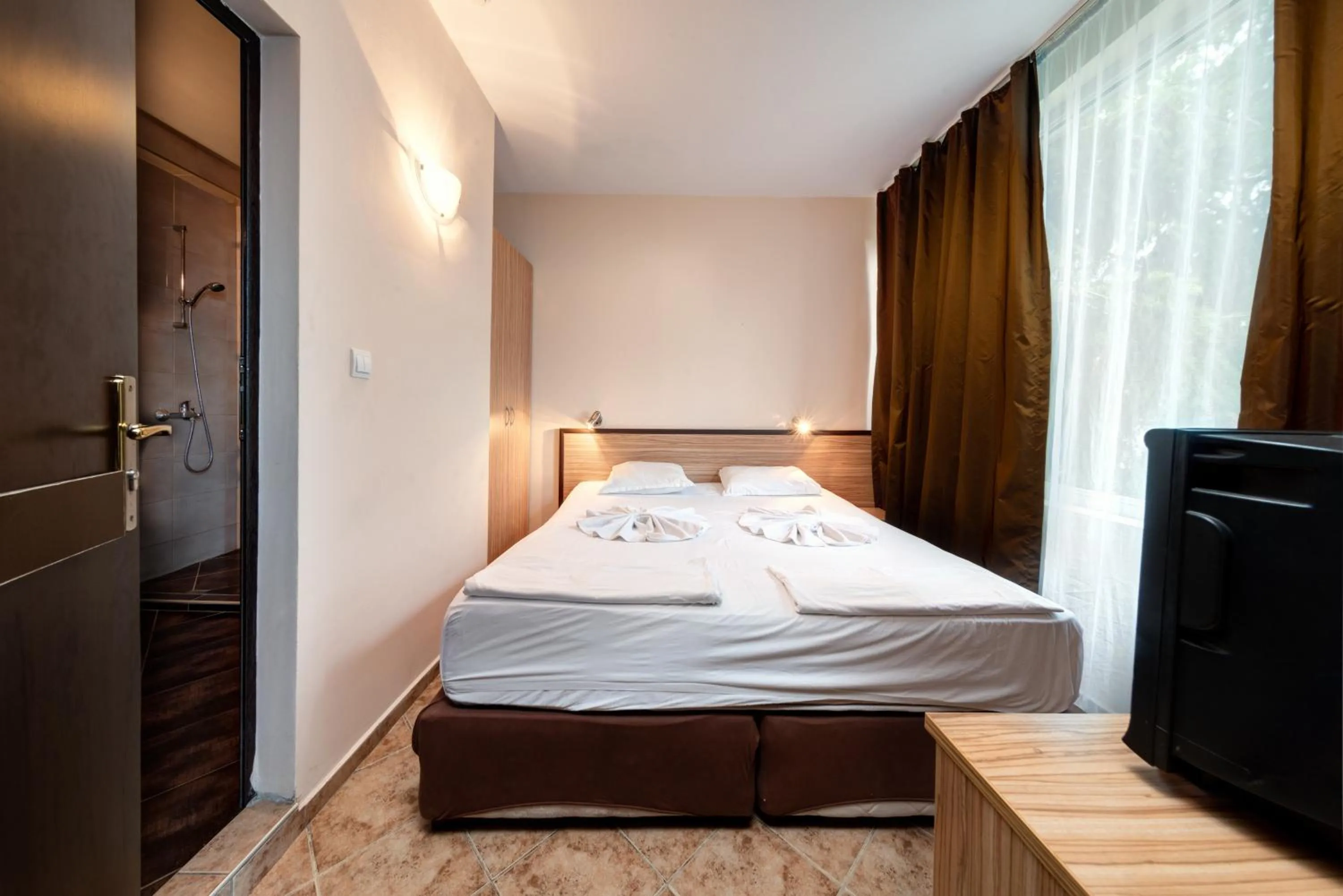 Bed in Hotel Varly Bryag