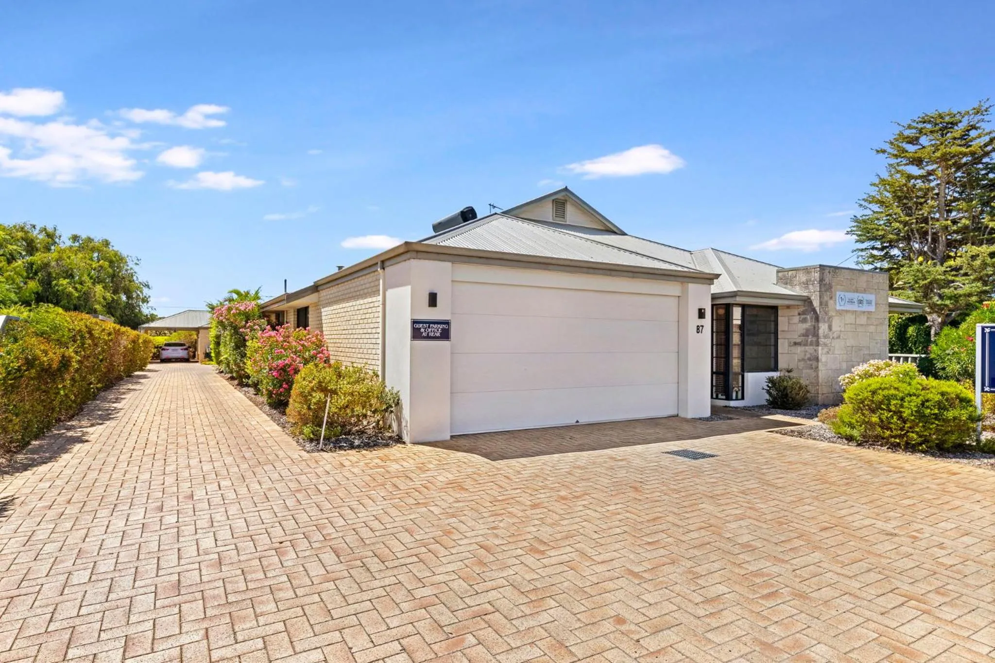 Property building in Baudins of Busselton Bed and Breakfast - Adults only