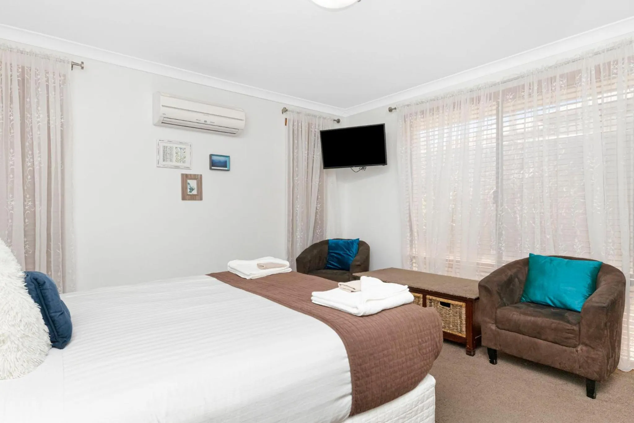 Bed in Baudins of Busselton Bed and Breakfast - Adults only