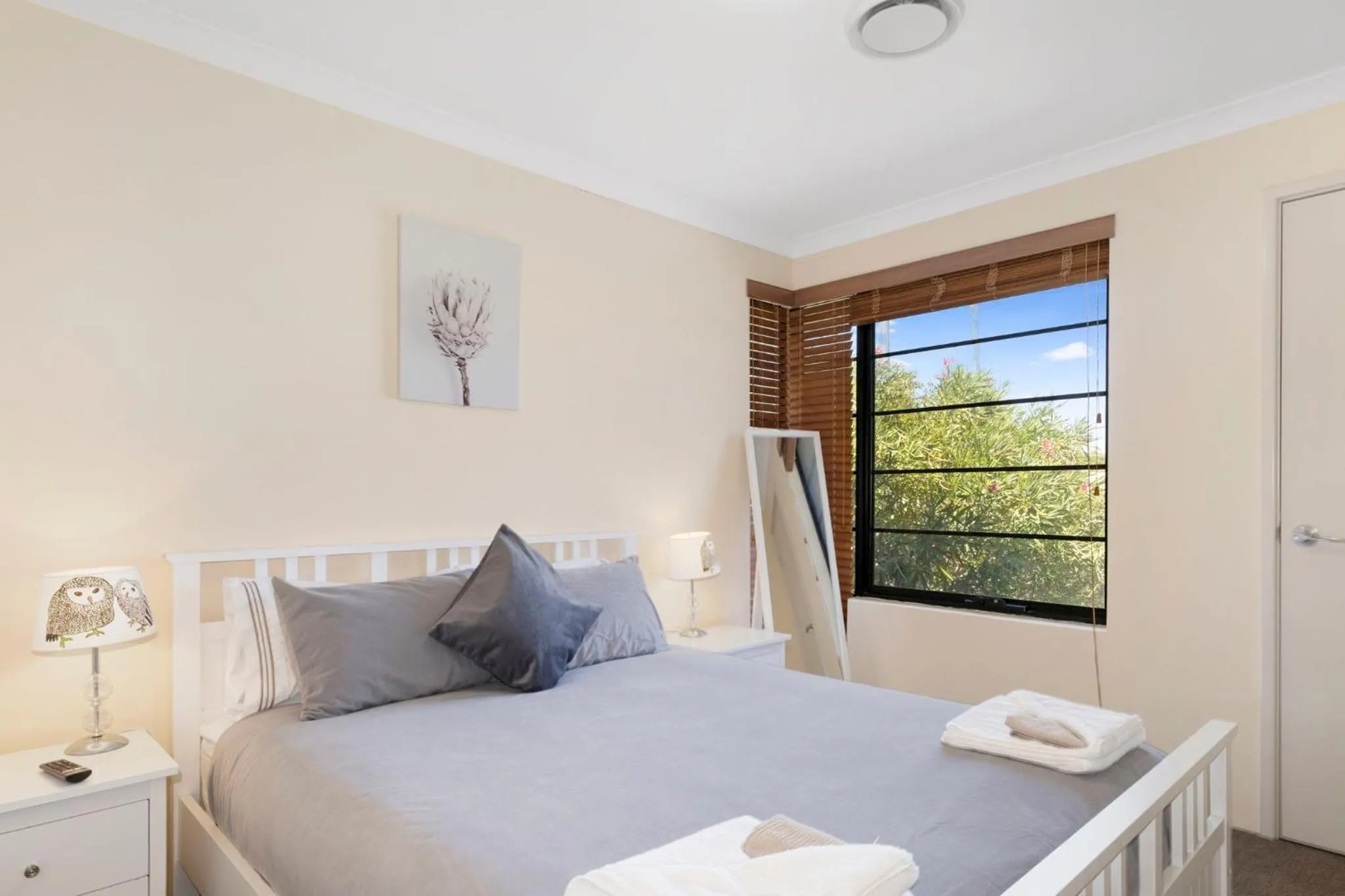 Bed in Baudins of Busselton Bed and Breakfast - Adults only