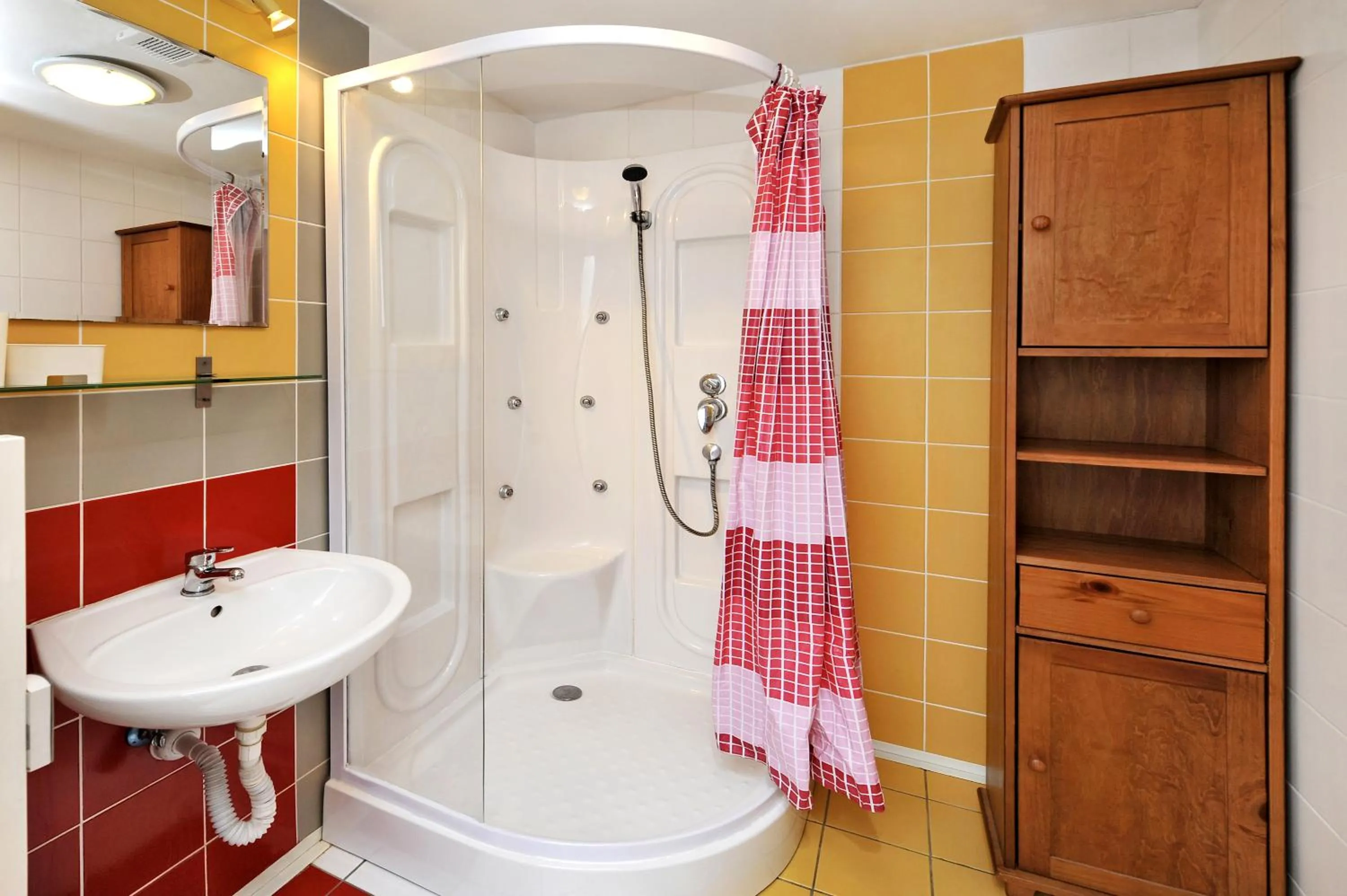 Shower in APLEND Tatry Holiday