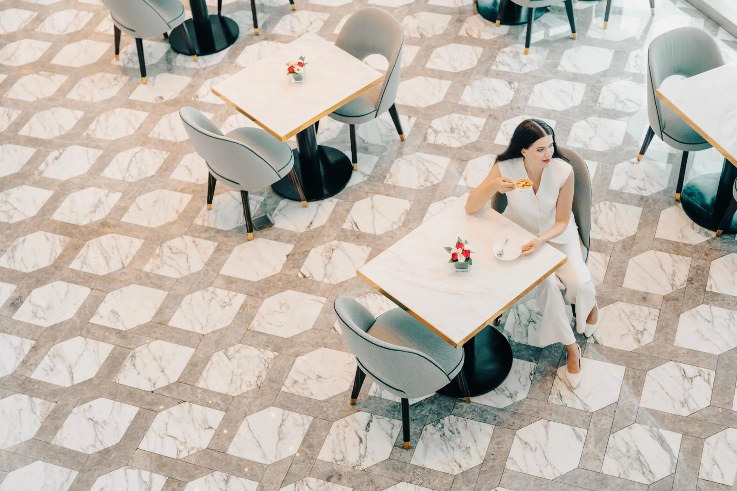 Seating area in The Langham, Shenzhen