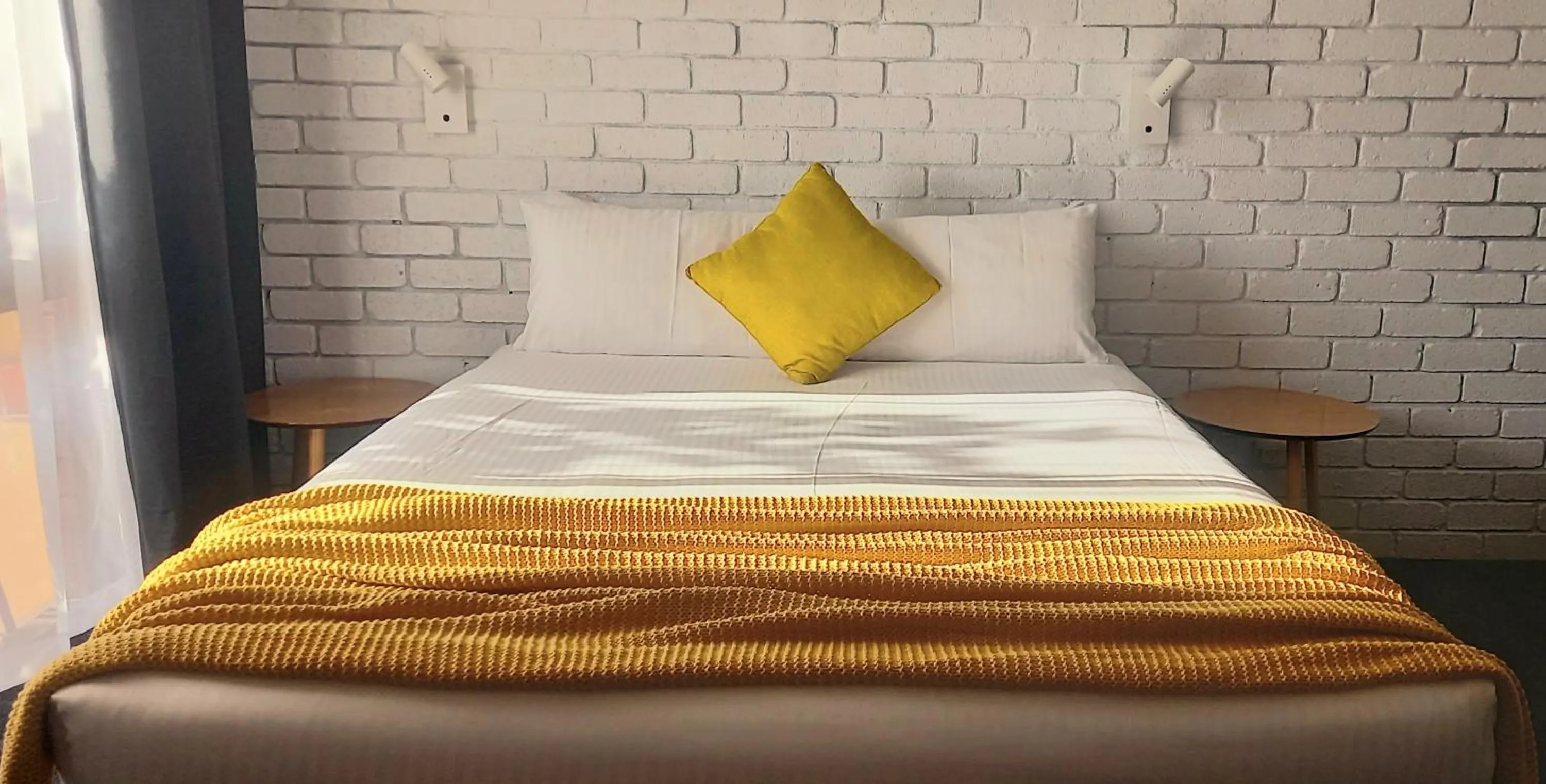 Bed in Cessnock Vintage Motor Inn