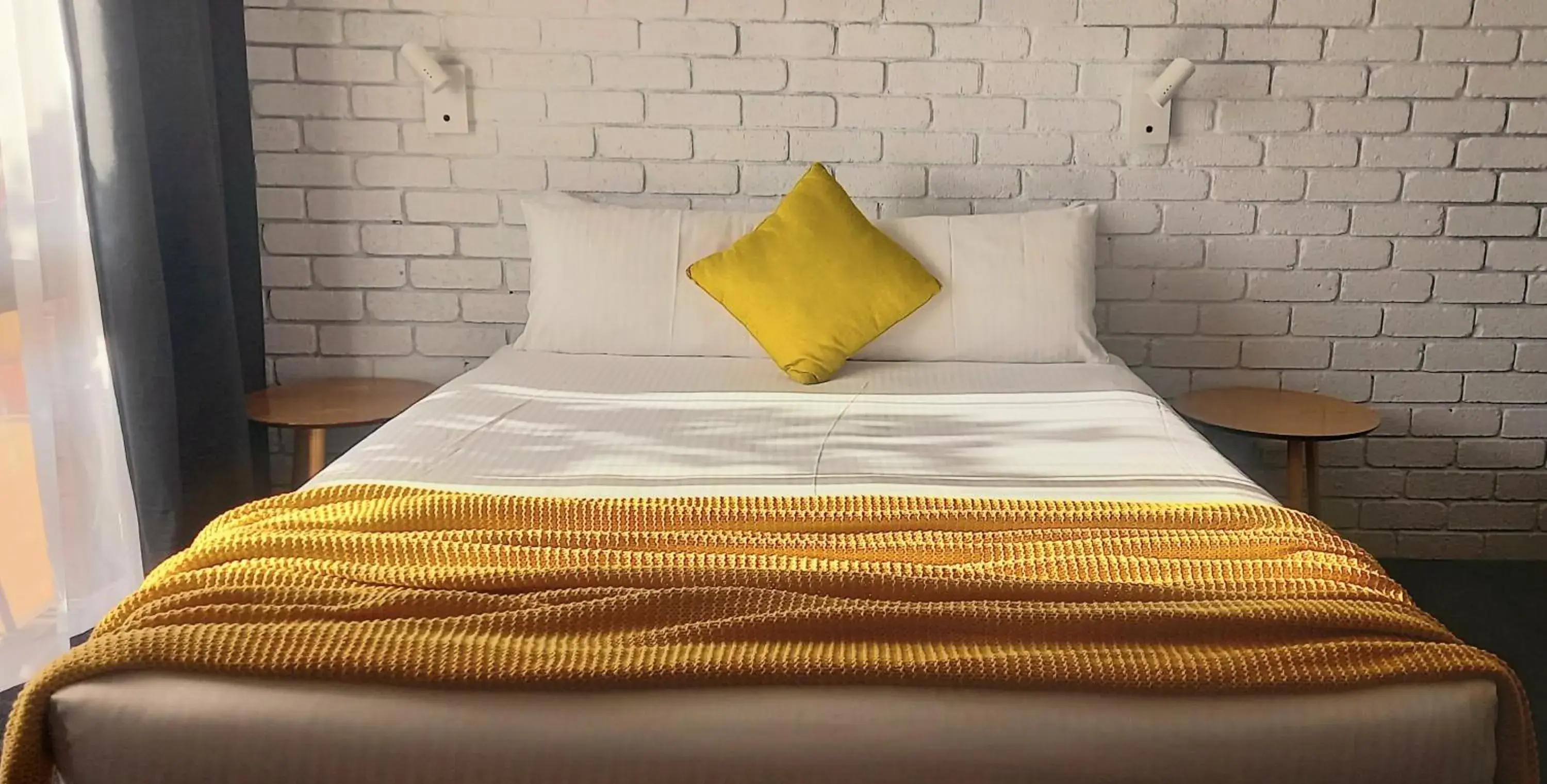 Bed in Cessnock Vintage Motor Inn Bed in Cessnock Vintage Motor Inn