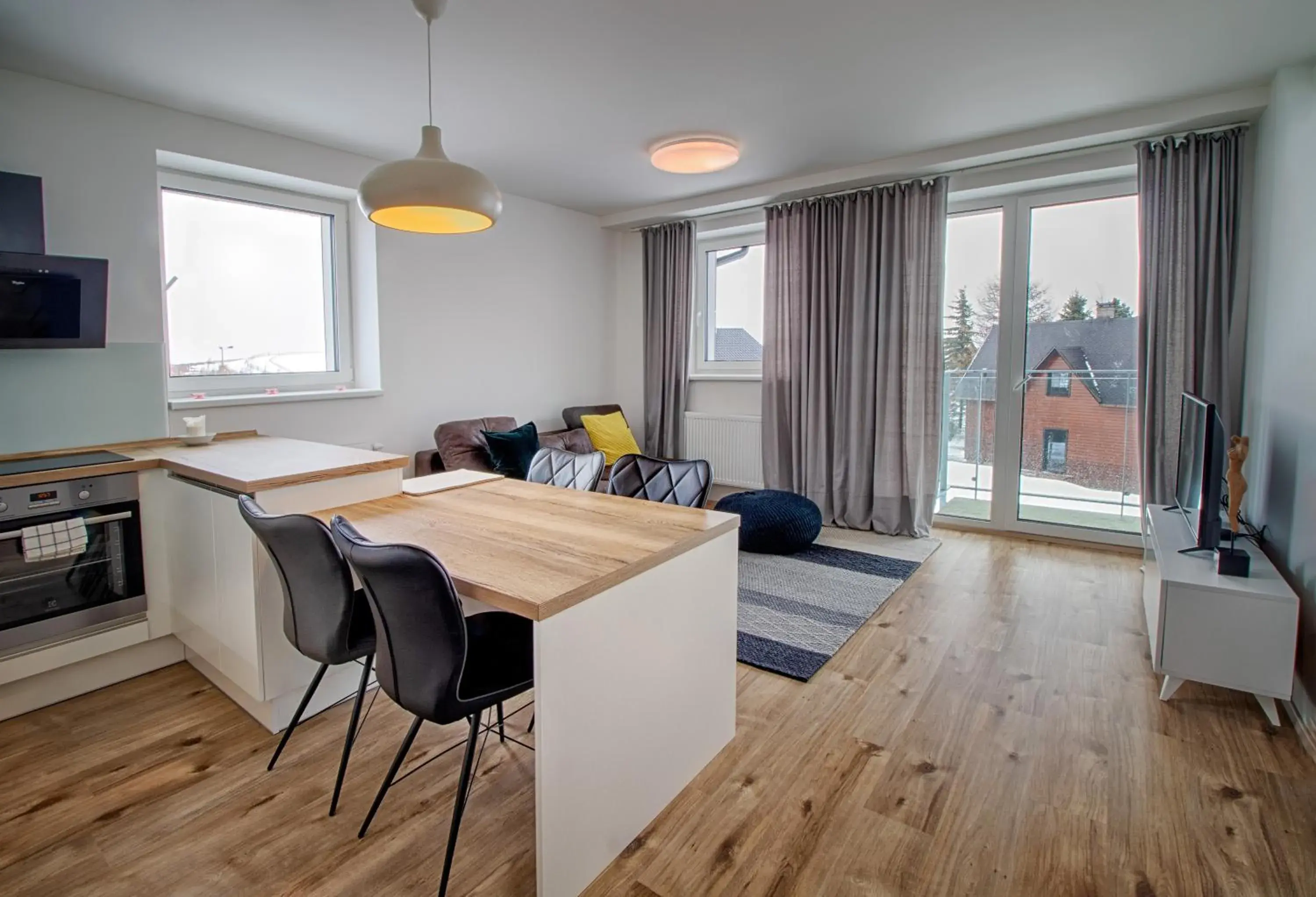 One-Bedroom Suite in Aparthotel Klínovec Views One-Bedroom Suite in Aparthotel Klínovec Views