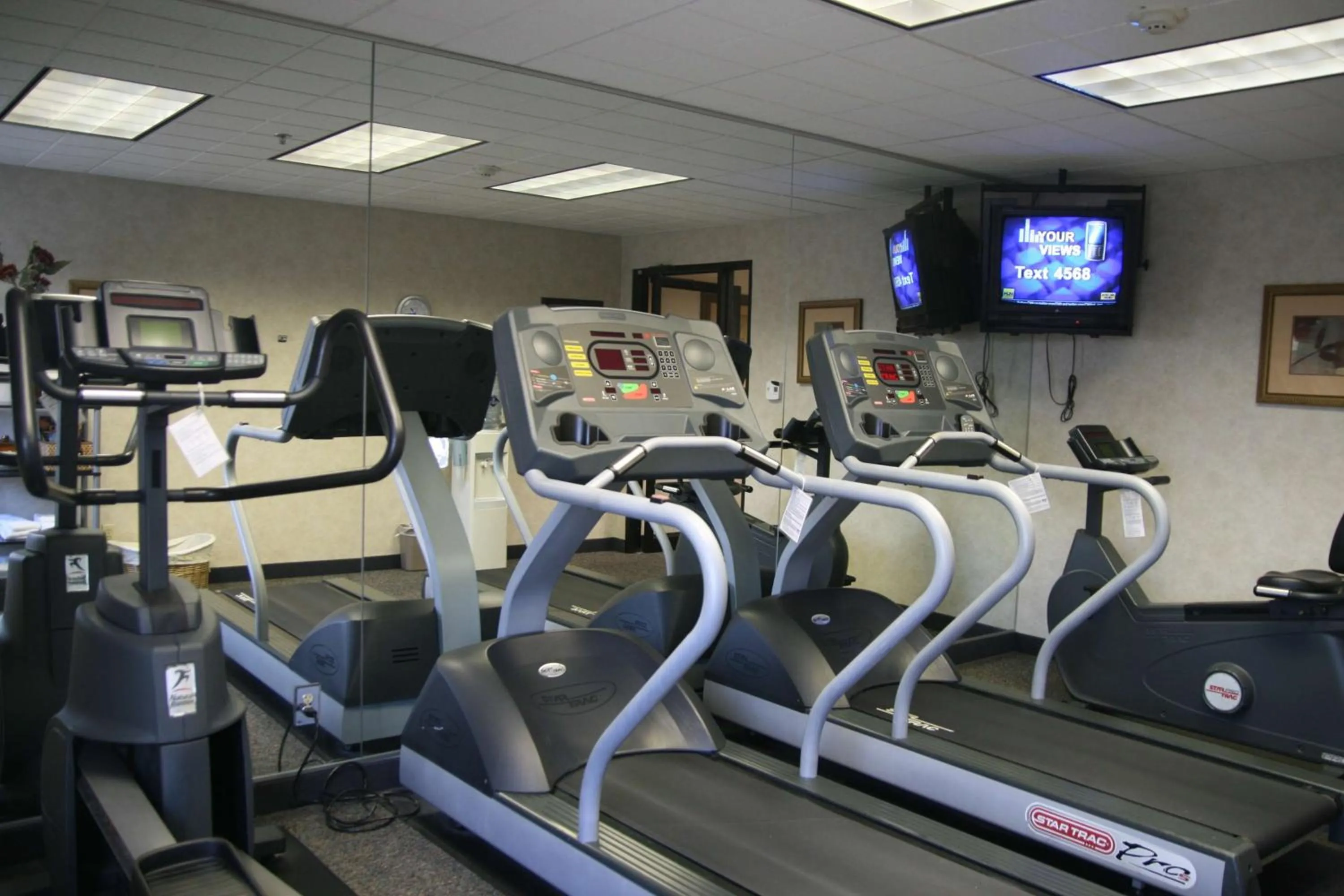 Fitness centre/facilities in Hampton Inn Columbus-International Airport