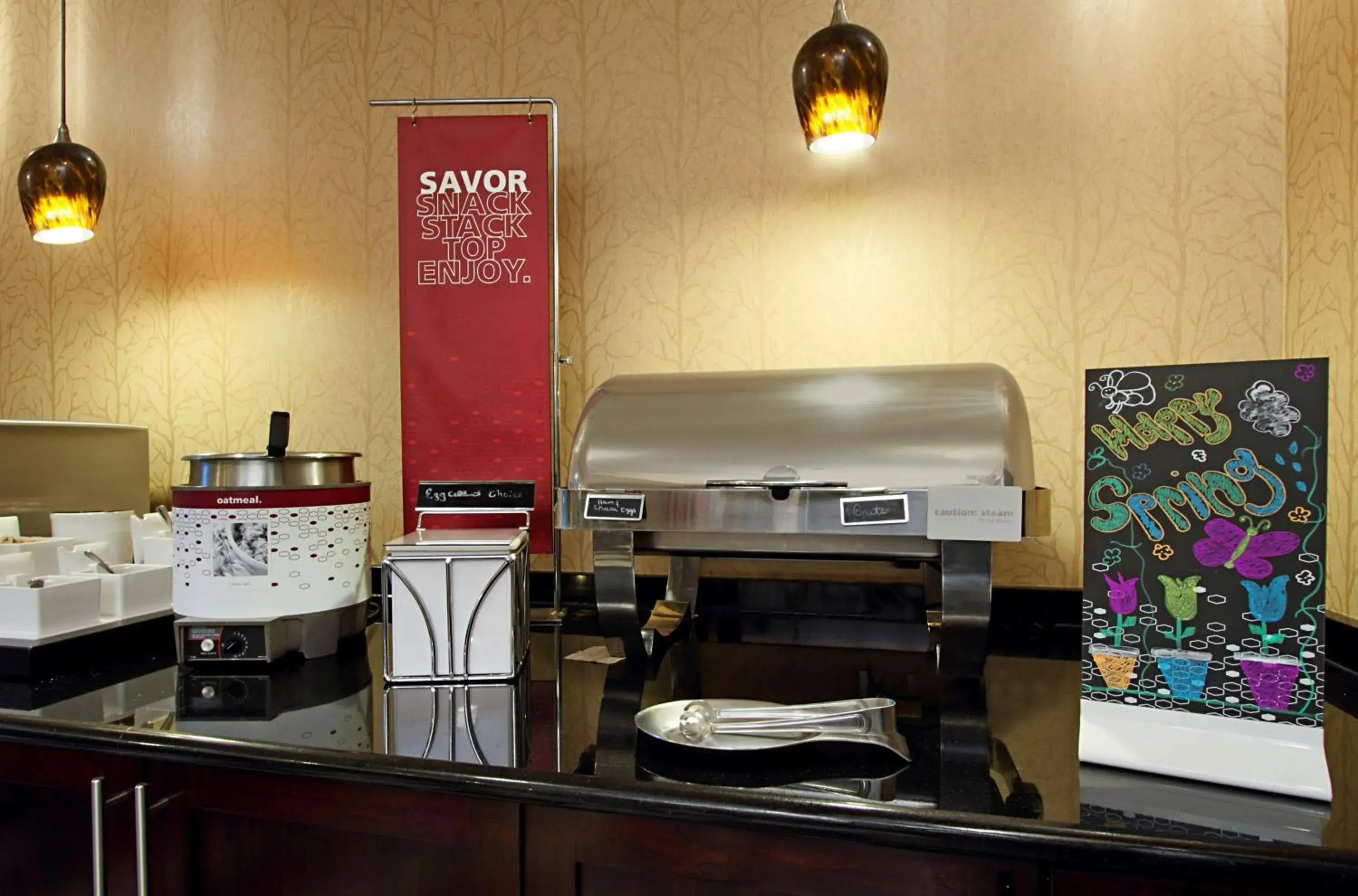 Property building in Hampton Inn Columbus-International Airport Property building in Hampton Inn Columbus-International Airport