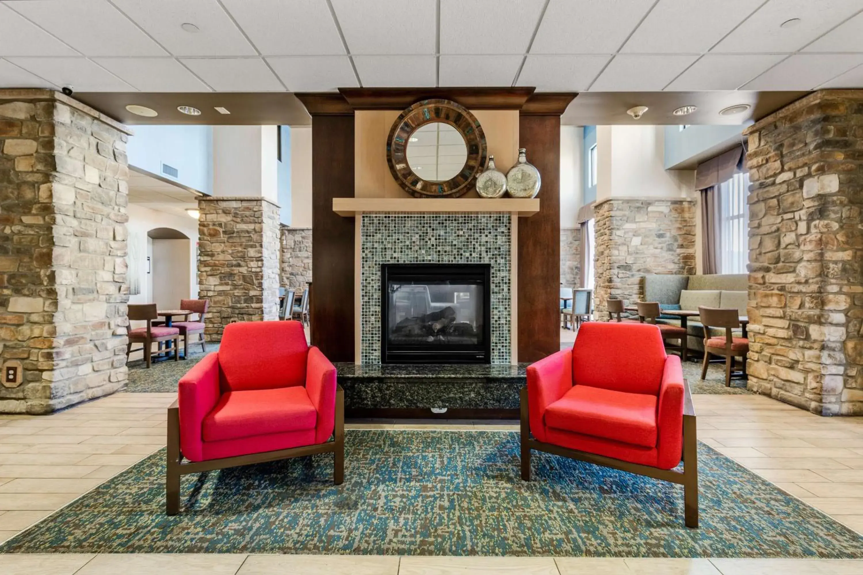Lobby or reception in Hampton Inn & Suites Colorado Springs-Air Force Academy/I-25 North Lobby or reception in Hampton Inn & Suites Colorado Springs-Air Force Academy/I-25 North