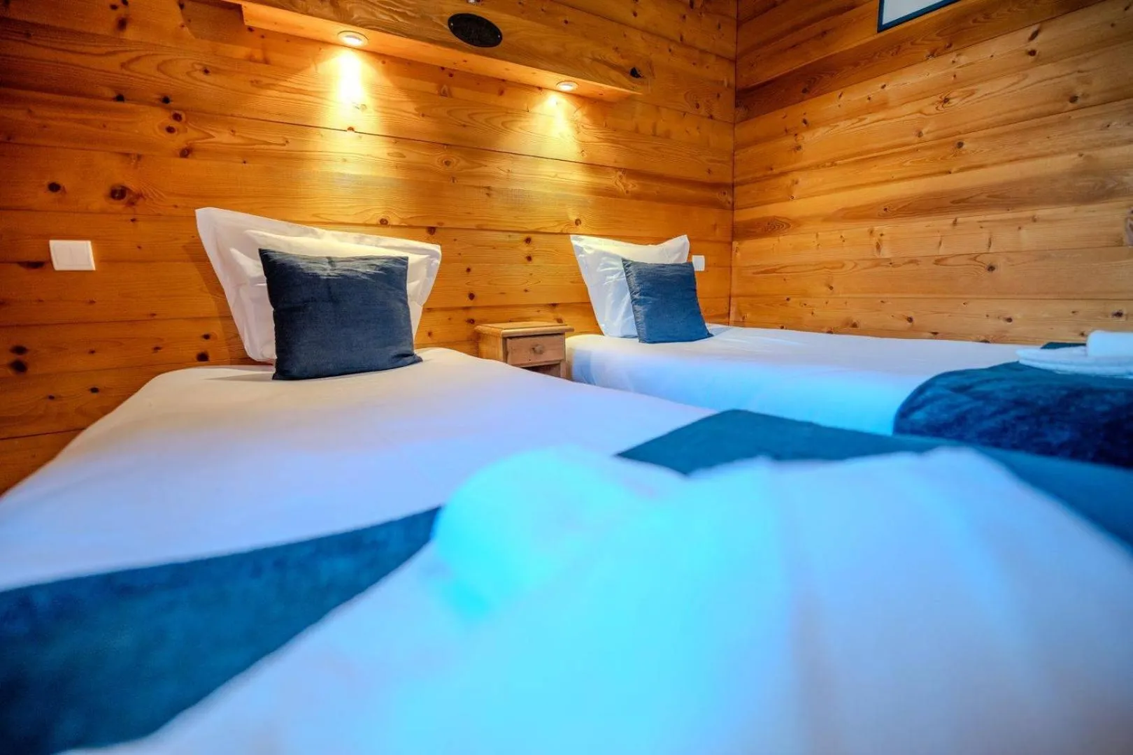 Bed in Hôtel du Centre