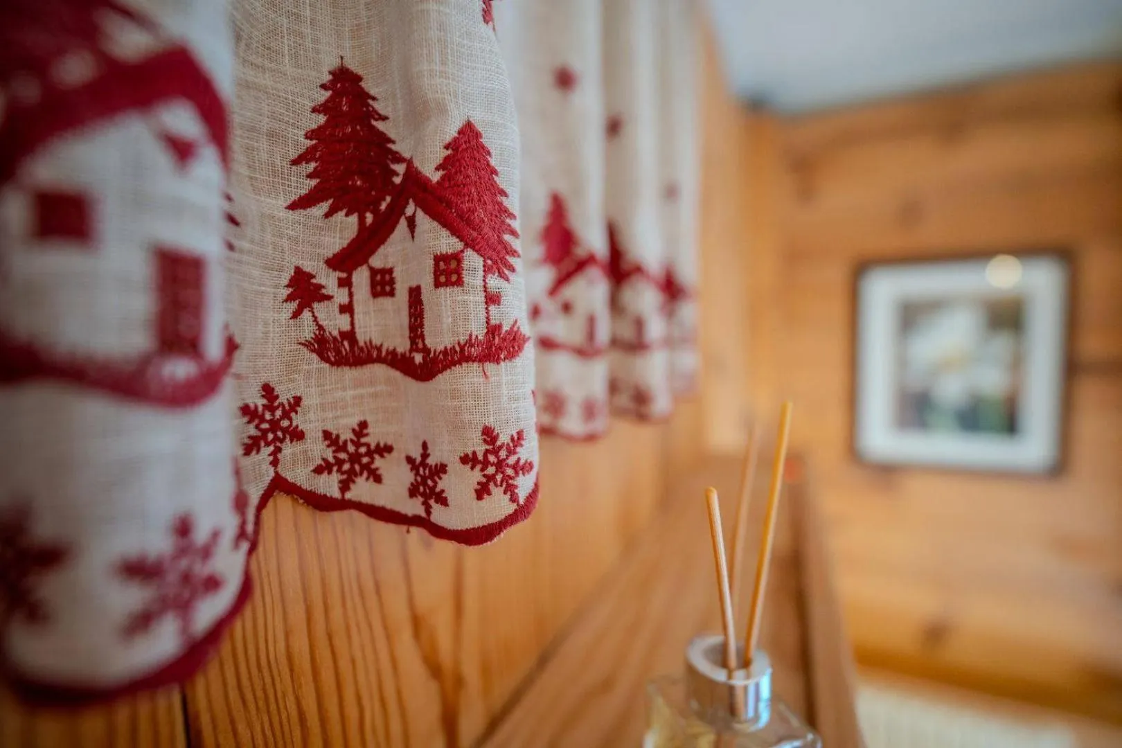 Decorative detail in Hôtel du Centre