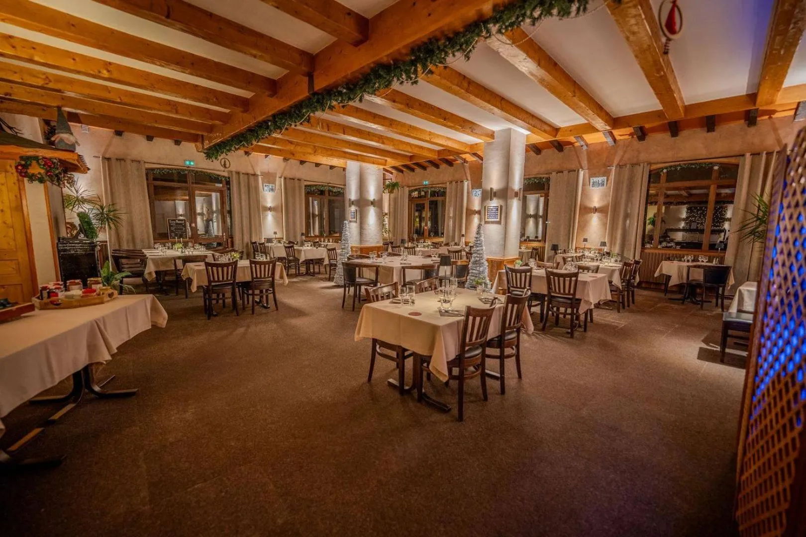 Restaurant/places to eat in Hôtel du Centre