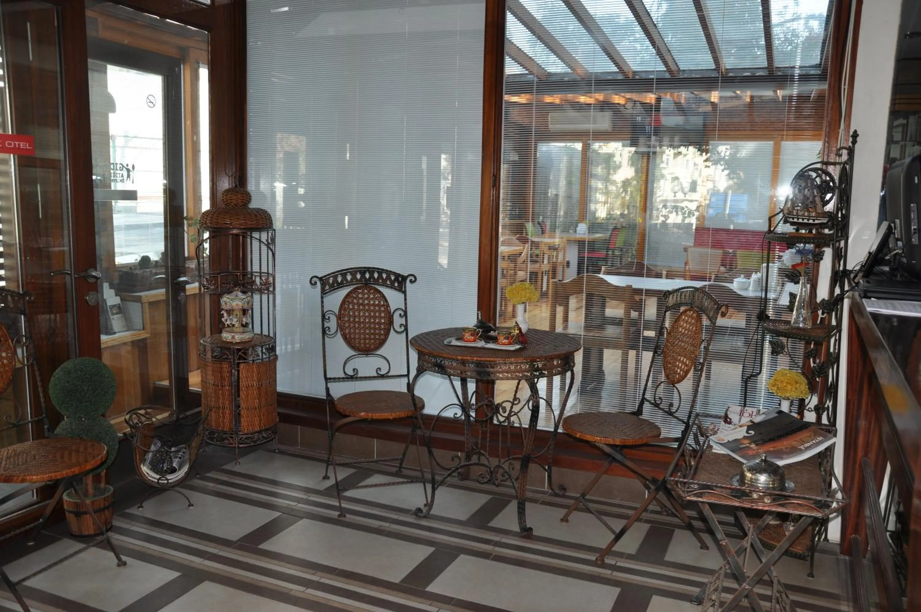 Restaurant/places to eat in Butik Pendik Hotel