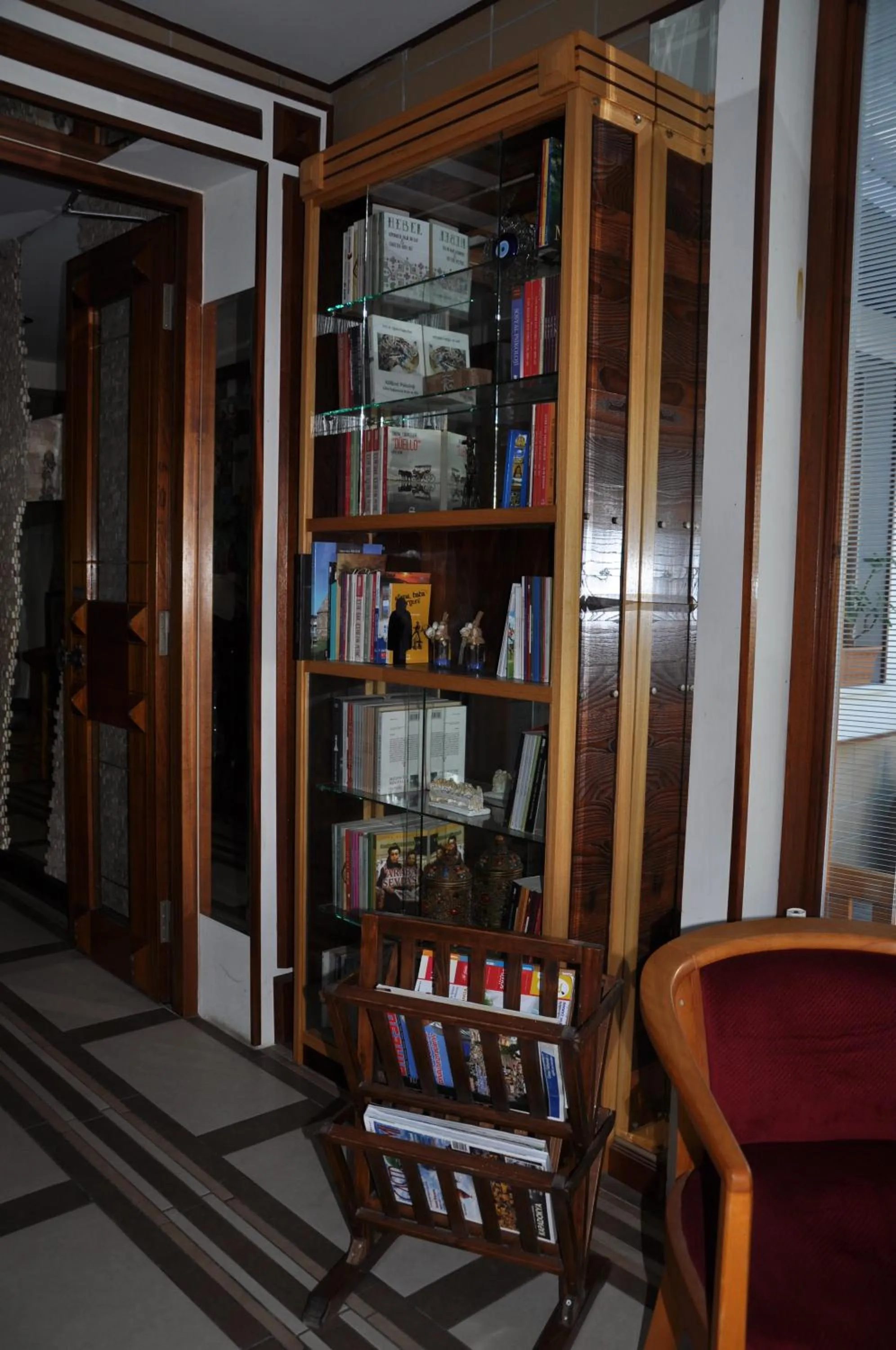 Entertainment in Butik Pendik Hotel