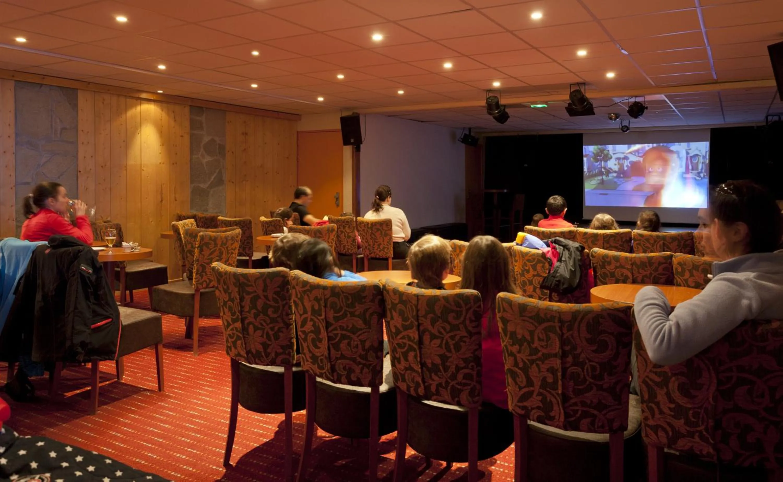 Game Room in Hôtel Club MMV Les Mélèzes