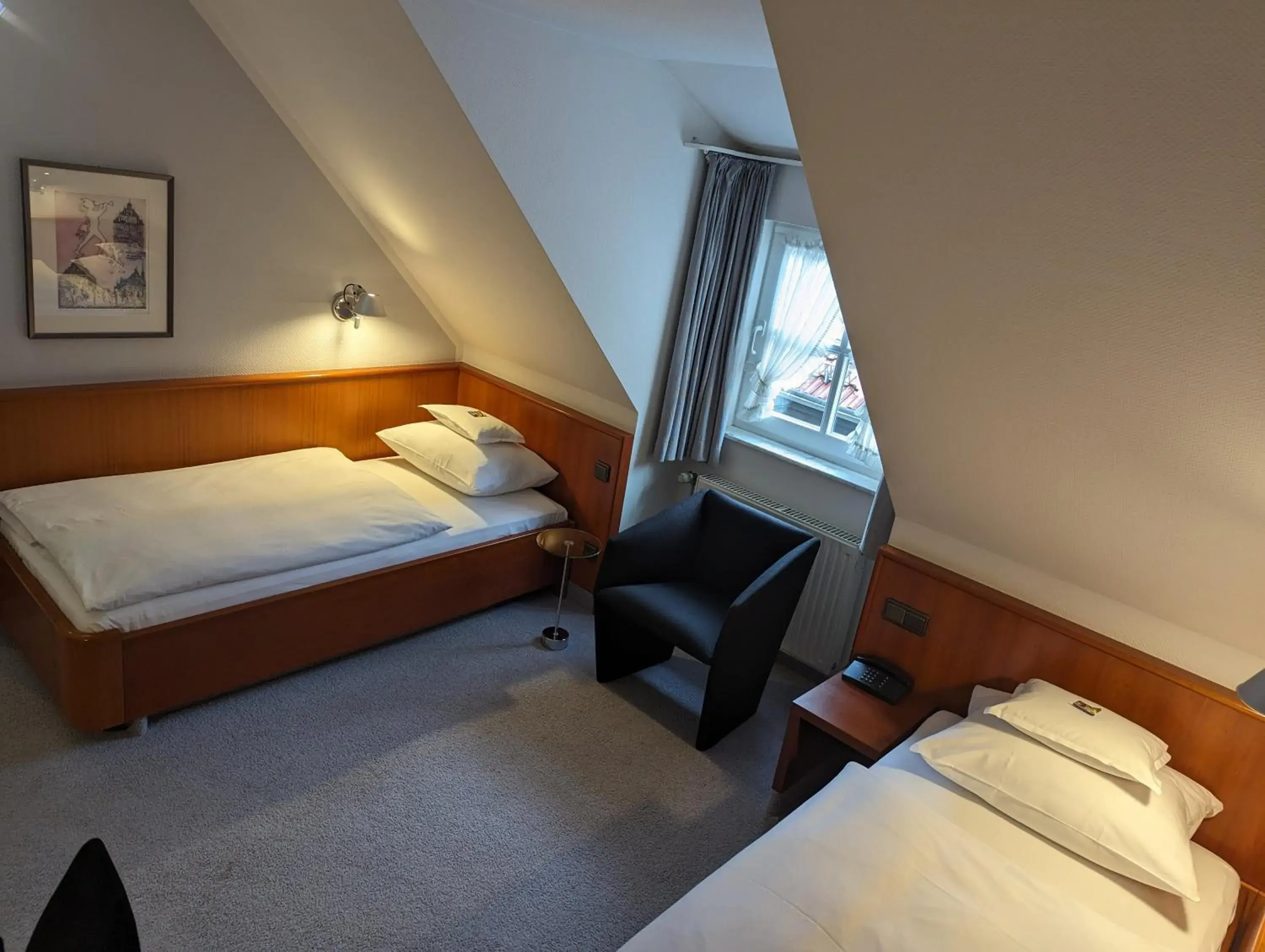 Twin Room in Historik Hotel Garni Christinenhof Twin Room in Historik Hotel Garni Christinenhof