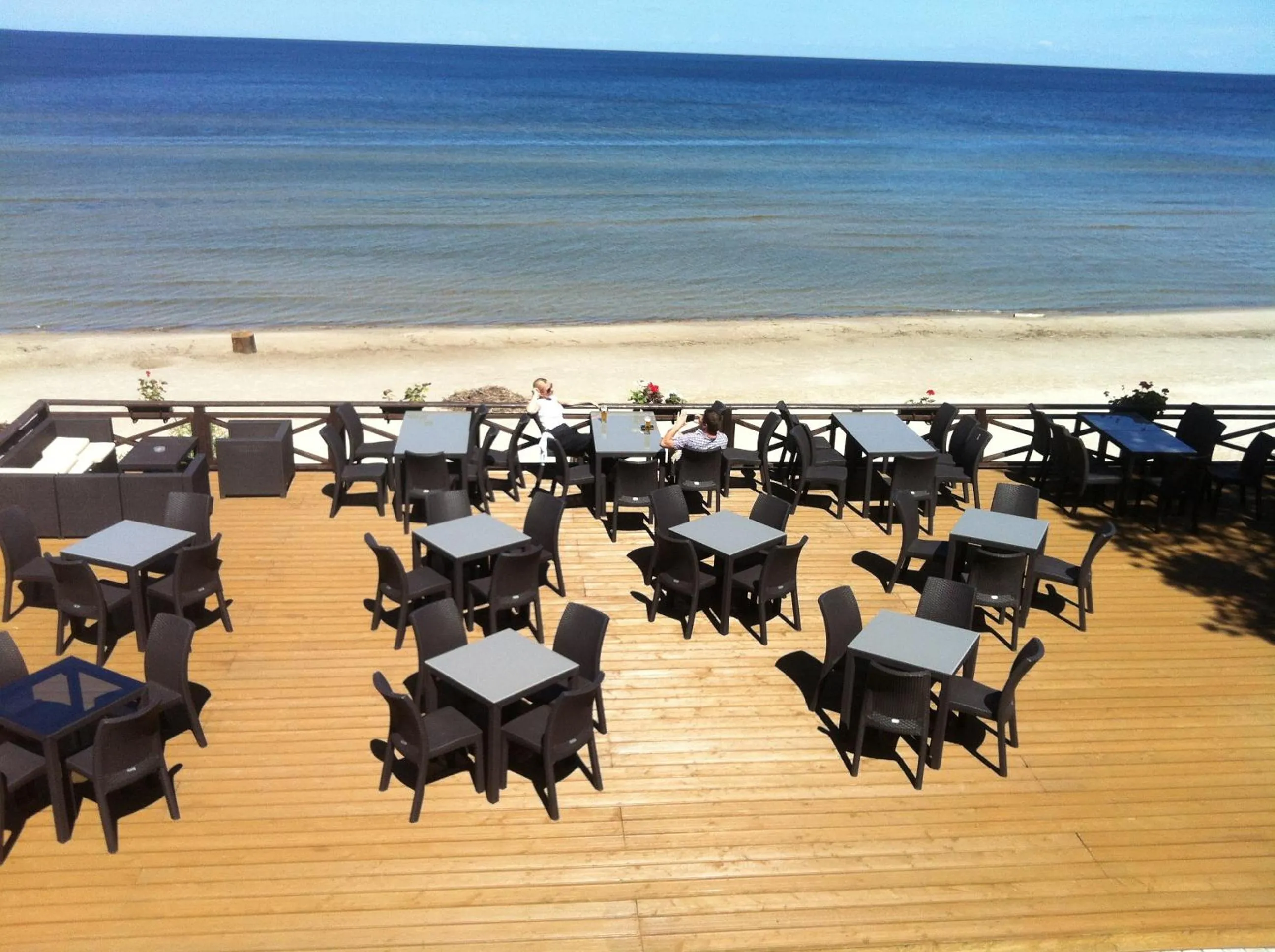 Restaurant/places to eat in Villa Anna