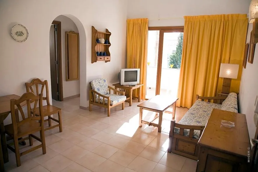 Living room in Apartamentos Leo