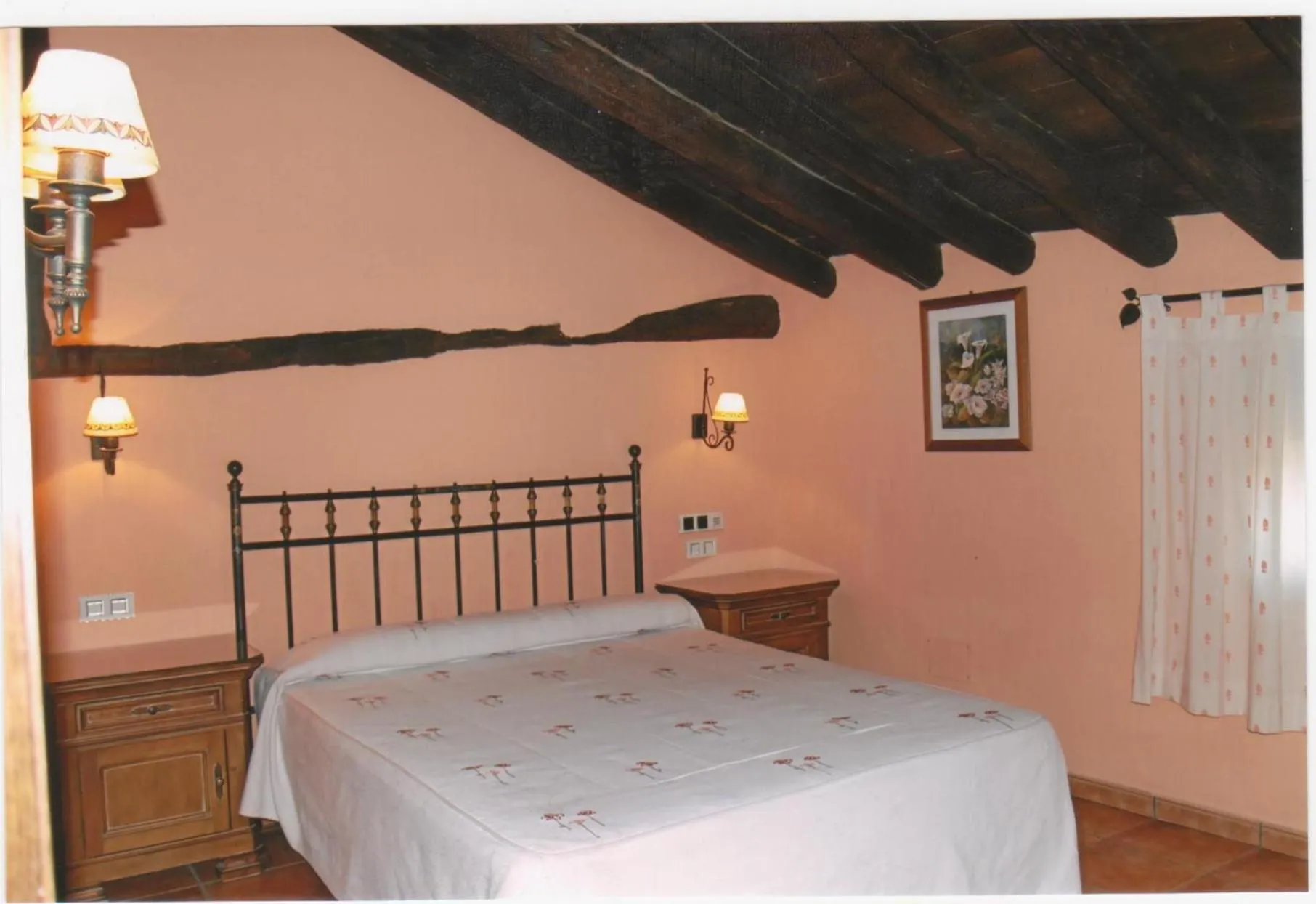 Bedroom, Bed in Parada del Carmen
