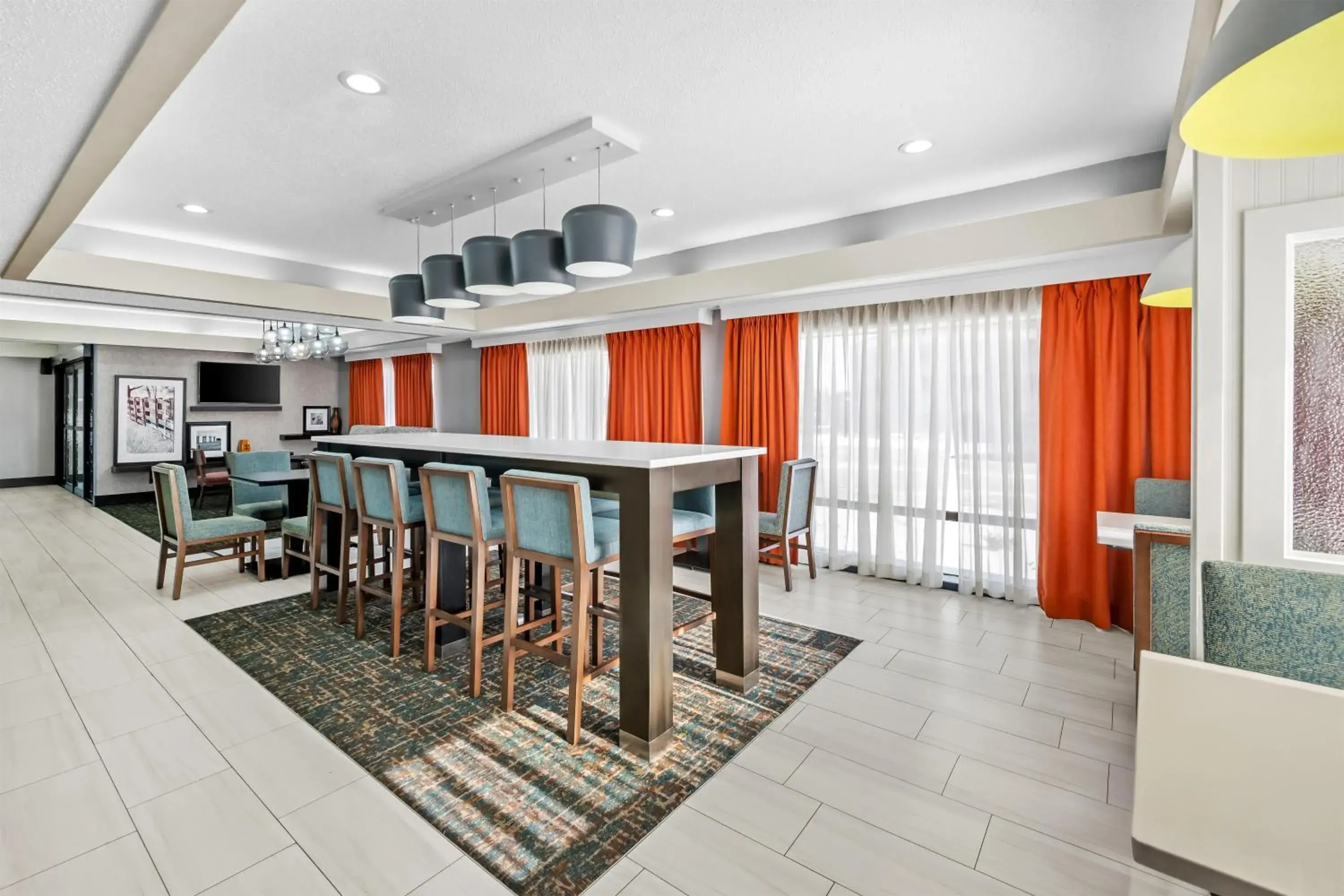 Lobby or reception in Hampton Inn Bloomington West Lobby or reception in Hampton Inn Bloomington West