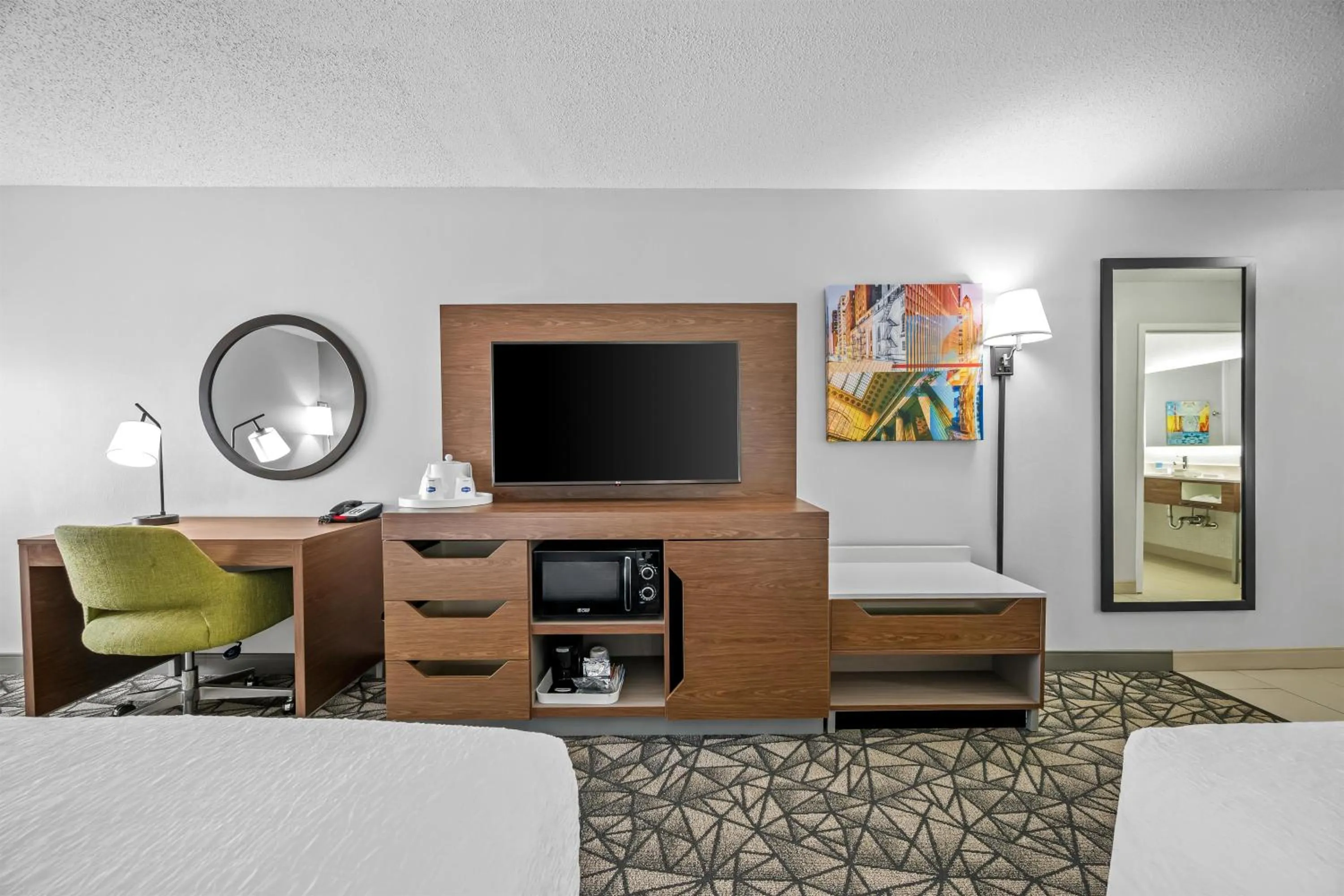 Bed in Hampton Inn Bloomington West