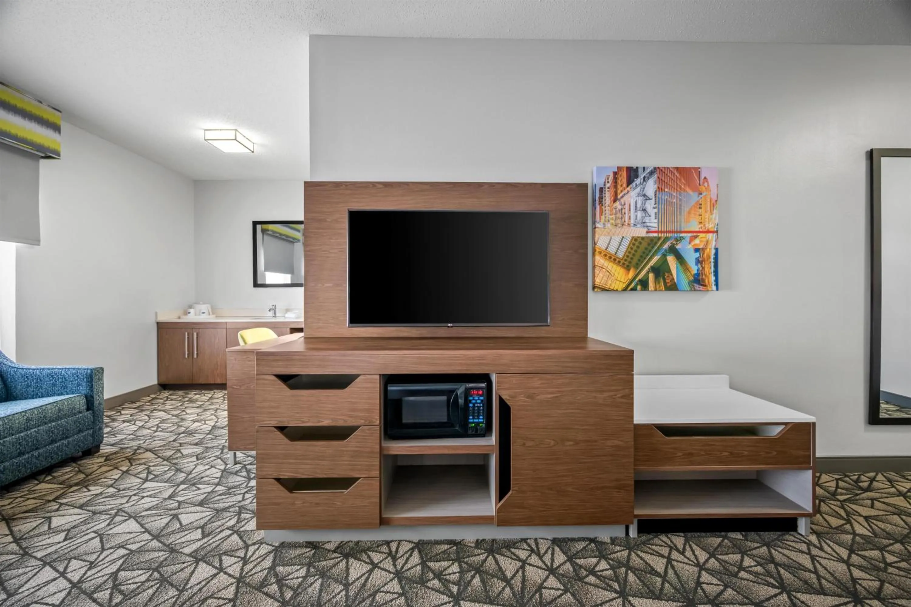 Living room in Hampton Inn Bloomington West