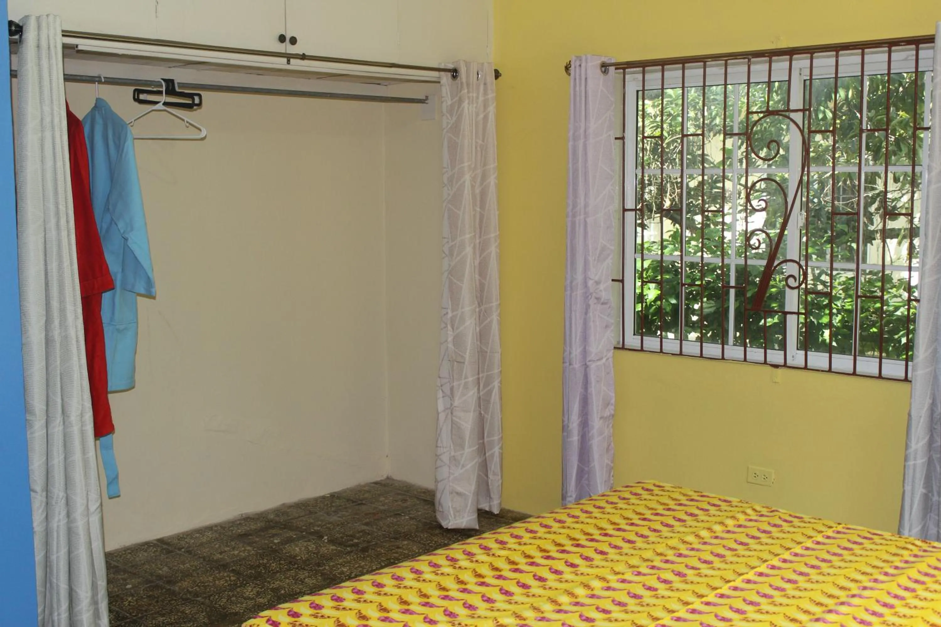 Decorative detail, Bed in ritashomeawayfromhome