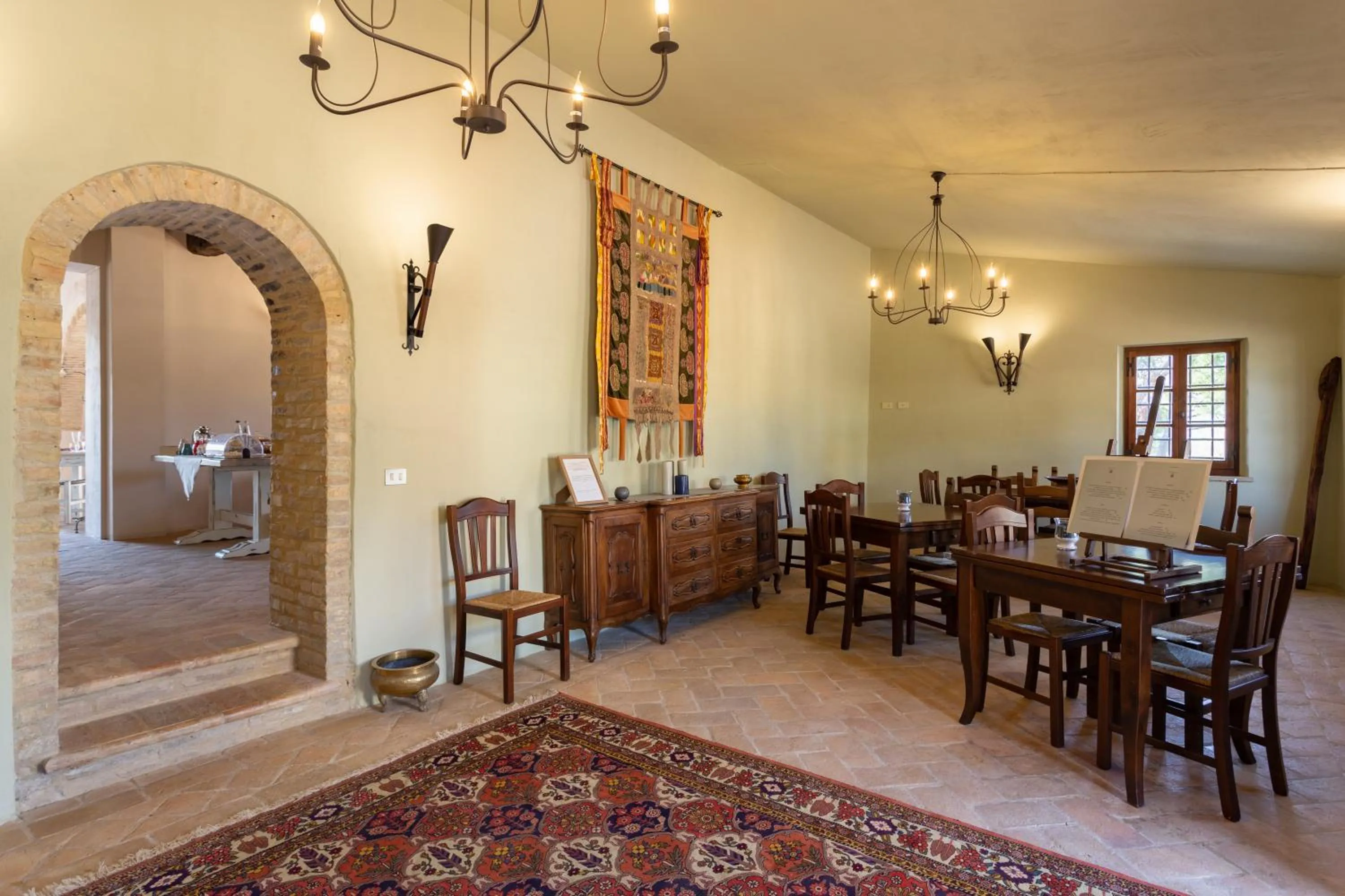 Breakfast in GH Borgo Pulciano Agriturismo