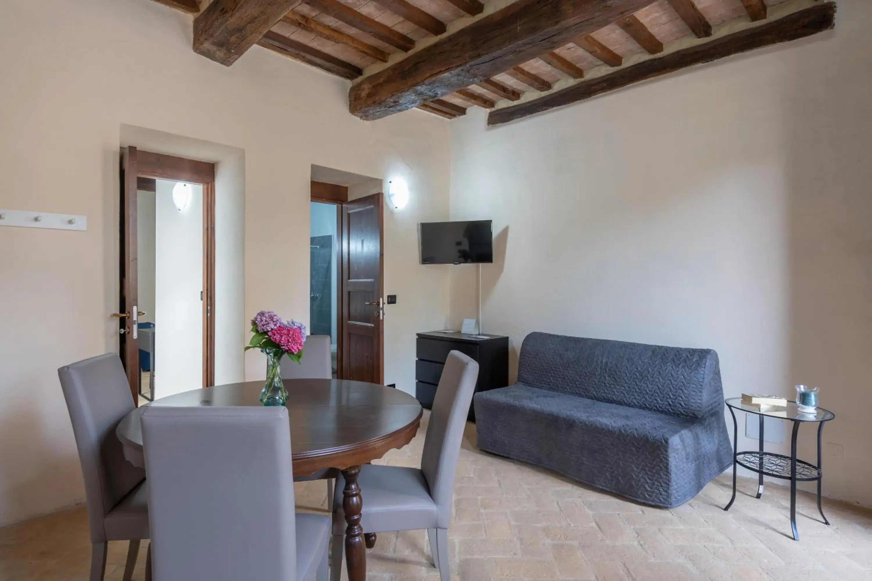 Living room in GH Borgo Pulciano Agriturismo Living room in GH Borgo Pulciano Agriturismo