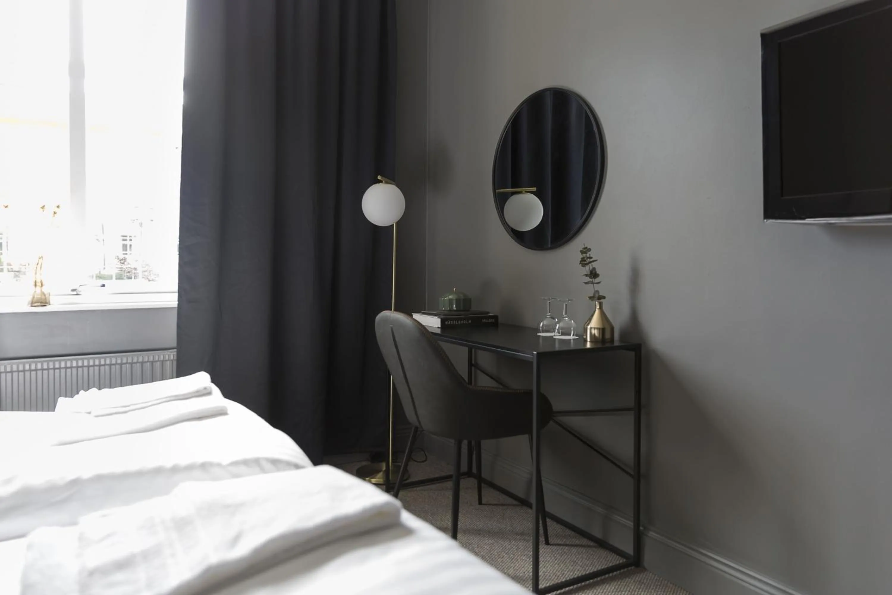 Bed in Tyringe Kurhotell