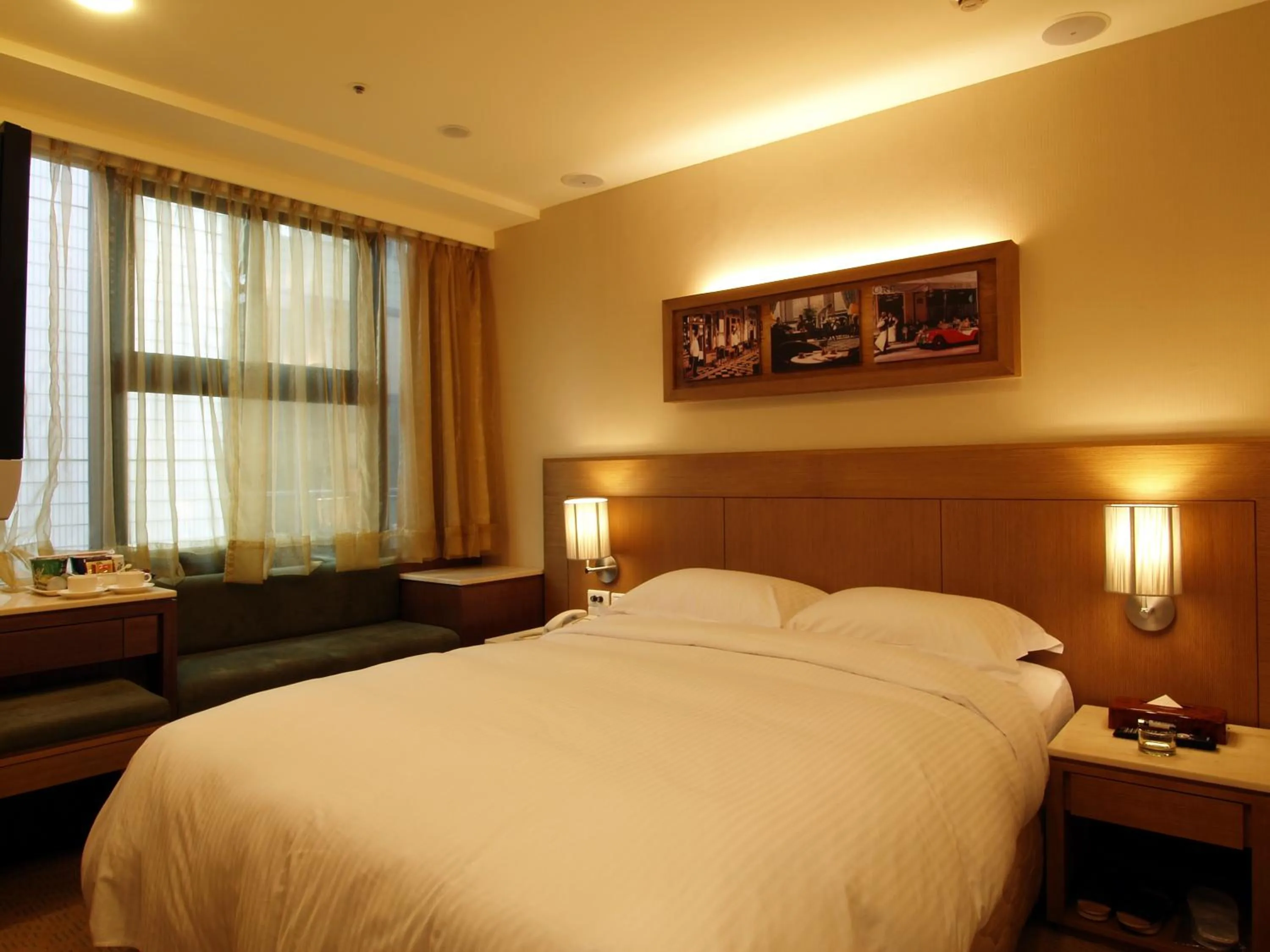 Photo of the whole room, Bed in 東鑫商務旅館Eastern Star Hotel