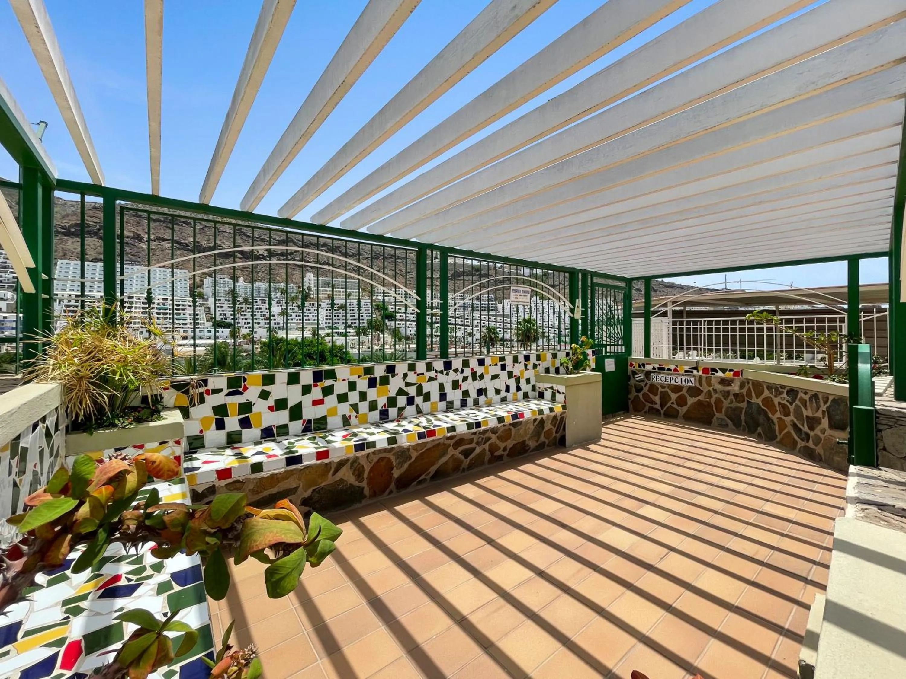 Area and facilities in Parque Raquel