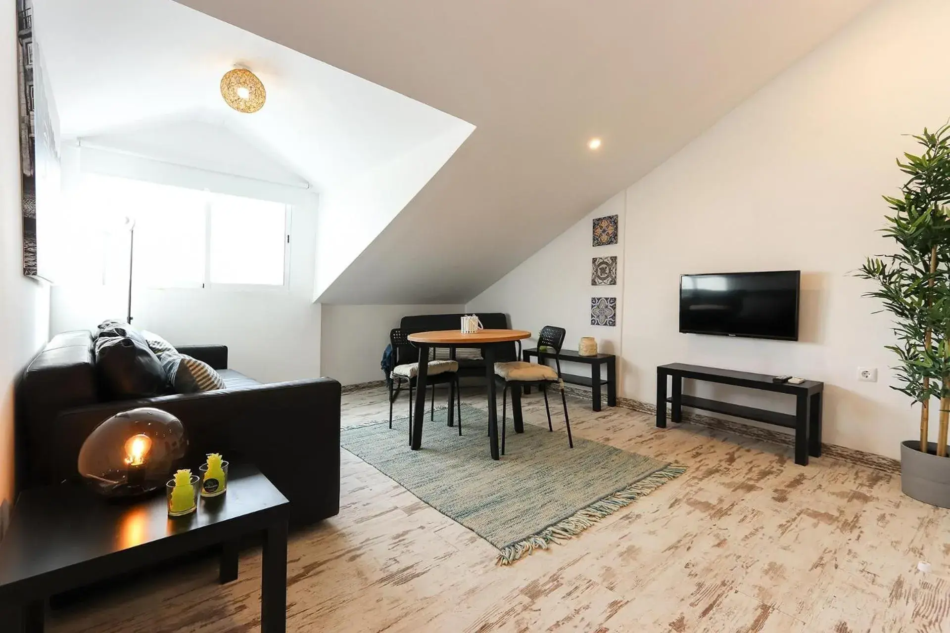 Apartment with Sea View in Bairro Alto Views by Homing Apartment with Sea View in Bairro Alto Views by Homing