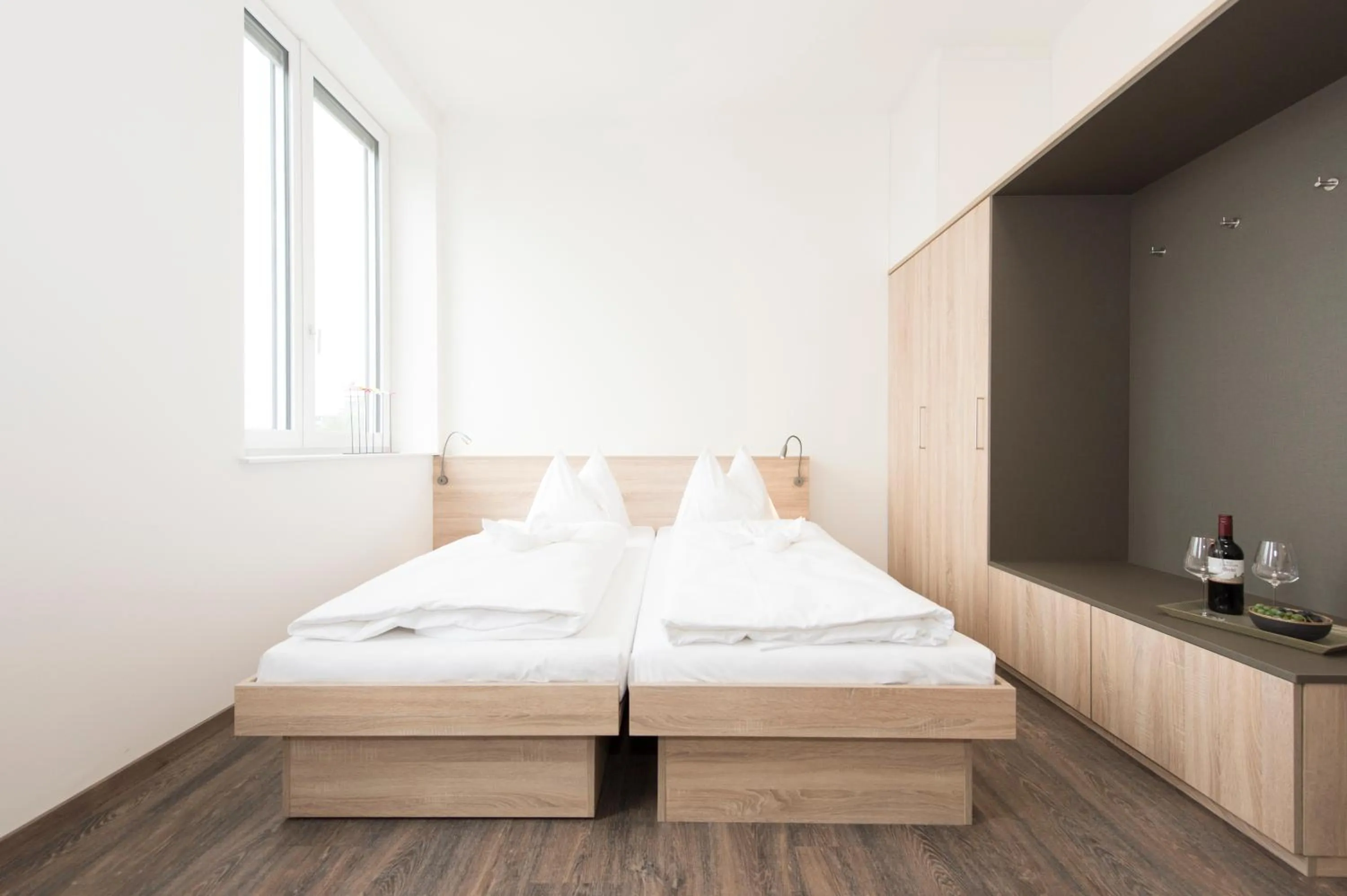 Bed in TT-ROOMS - kontaktlos mit Self Check-in I FREE PARKING
