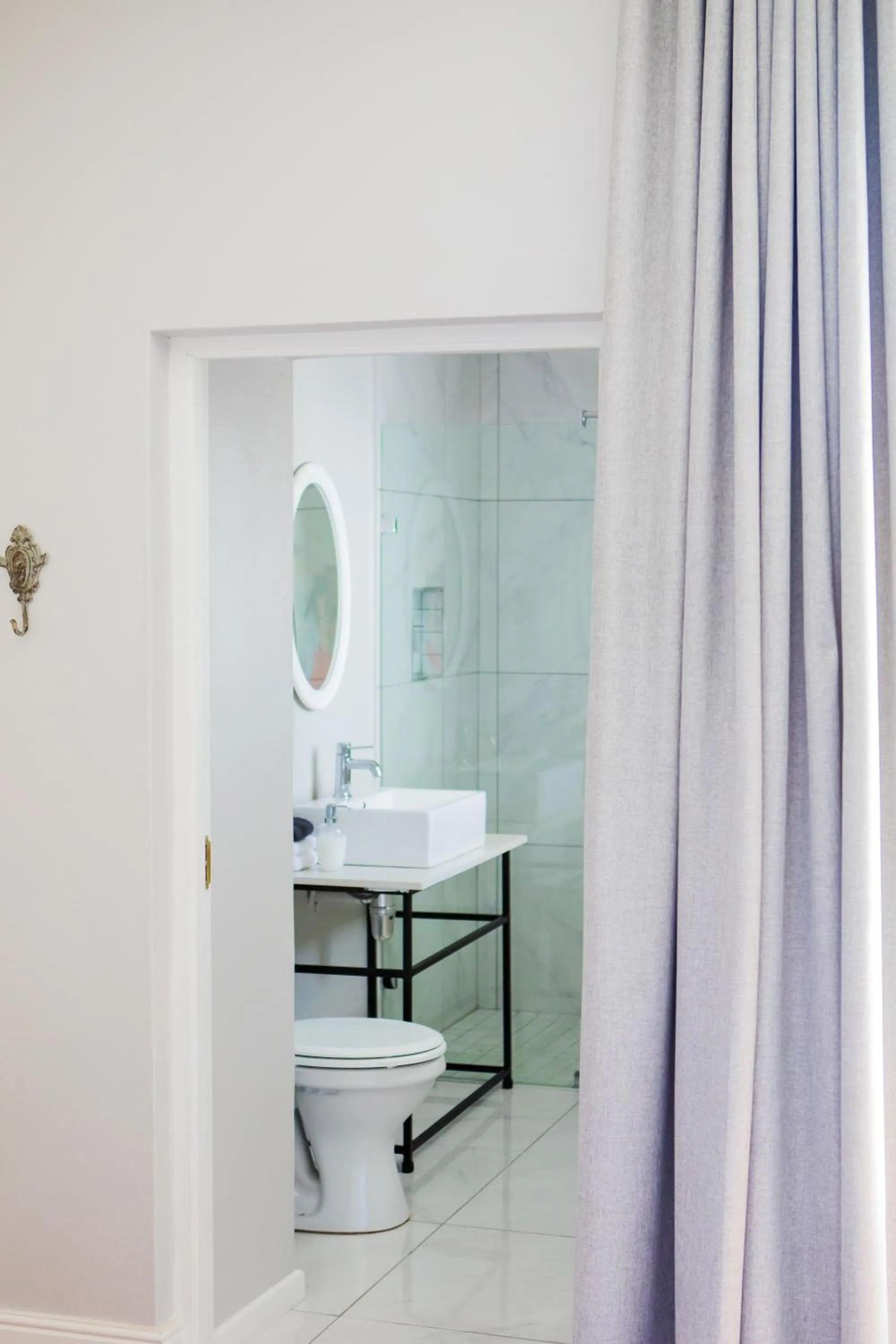 Bathroom in Elianthe Guesthouse