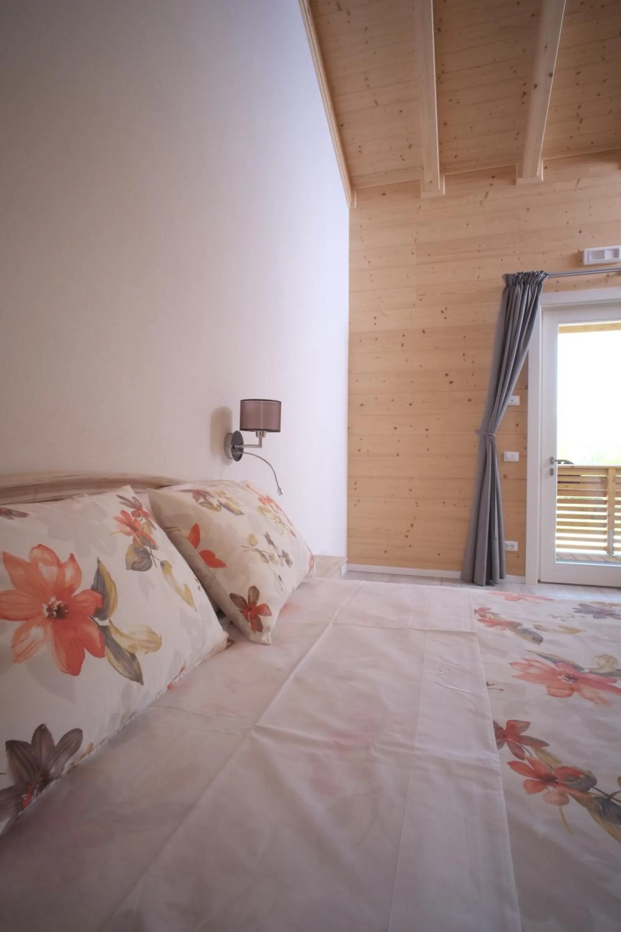 Bed in Nikolas' Valley