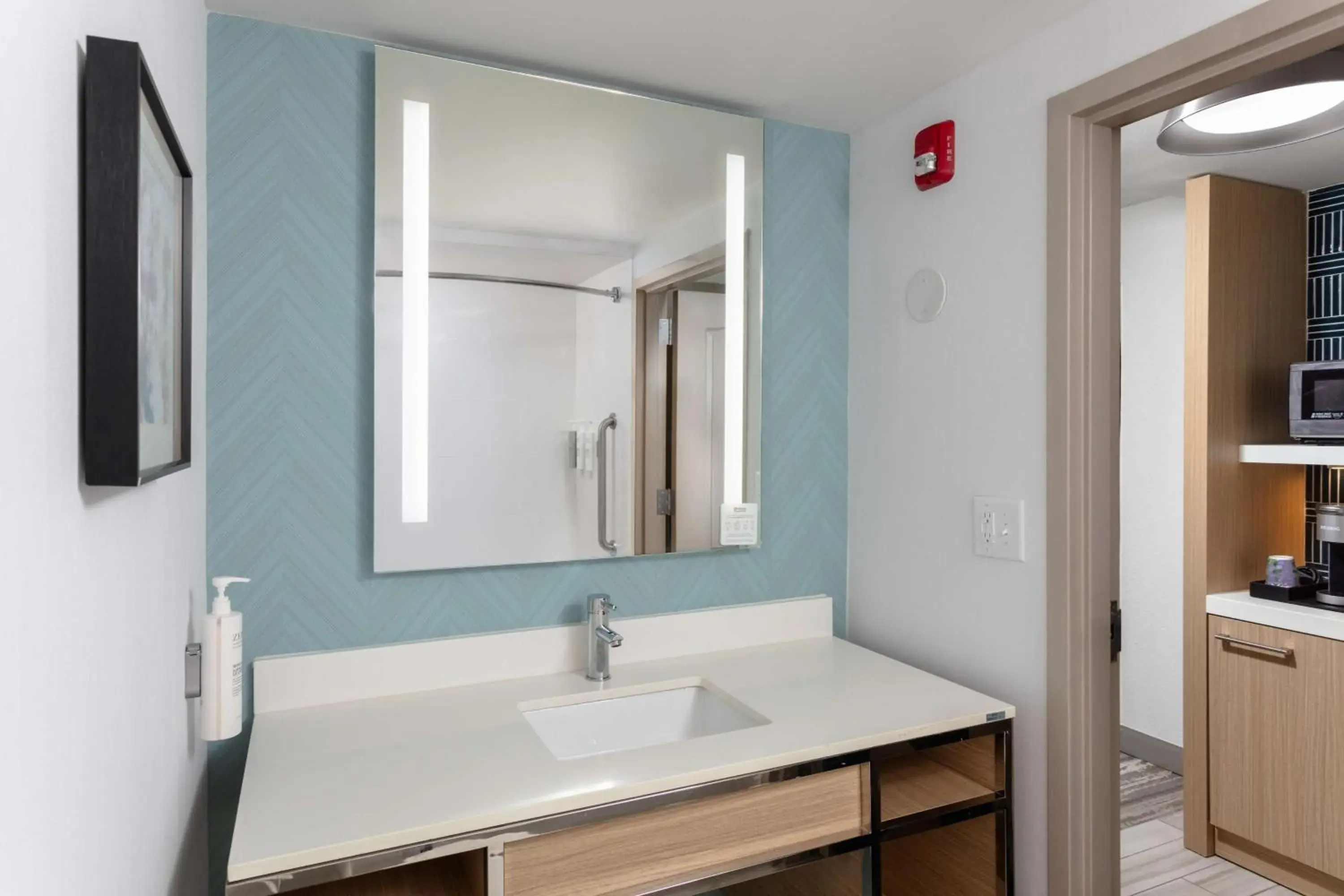 Queen Room with Two Queen Beds in Hilton Garden Inn Columbus Queen Room with Two Queen Beds in Hilton Garden Inn Columbus